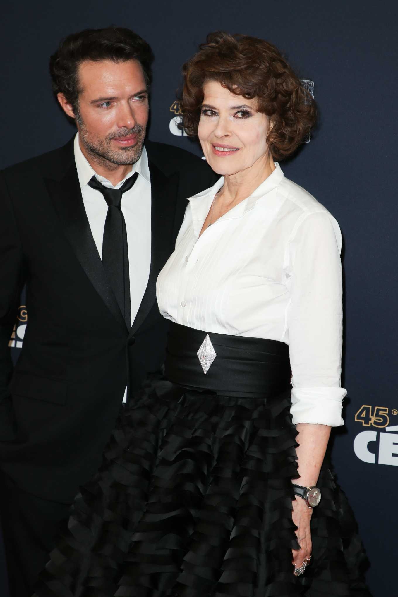 Fanny Ardant, Csar Awards, Parisian glamour, Star-studded night, 1360x2040 HD Phone