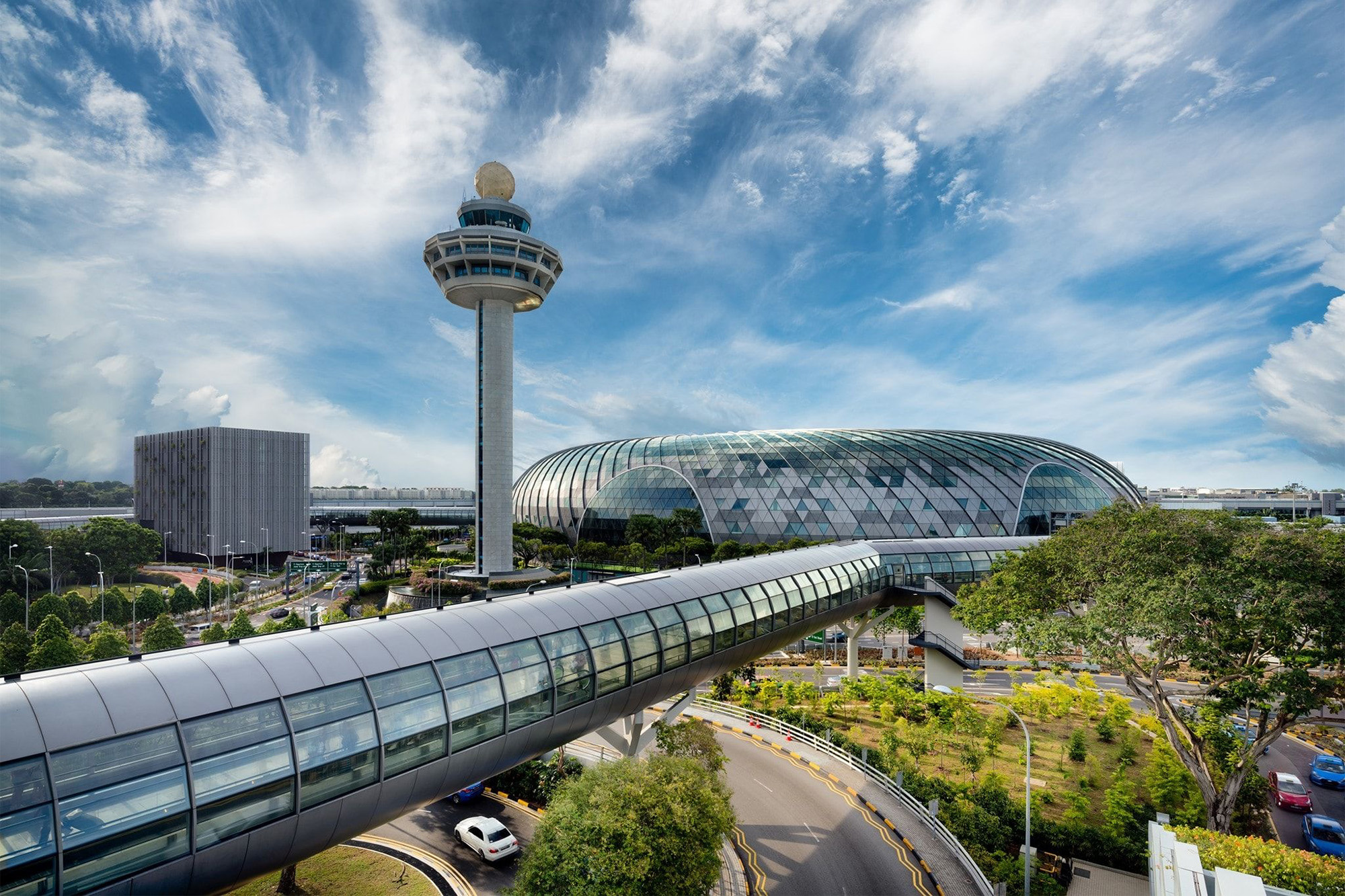 Changi Airport, Low travel demand, Passenger traffic, All-time low, 2000x1340 HD Desktop