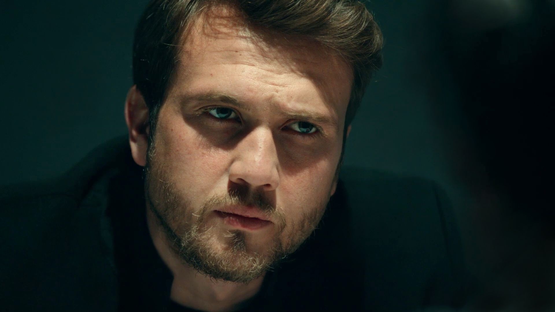 Aras Bulut Iynemli 2020, Fashion icon, Trendsetter, Stylish looks, 1920x1080 Full HD Desktop
