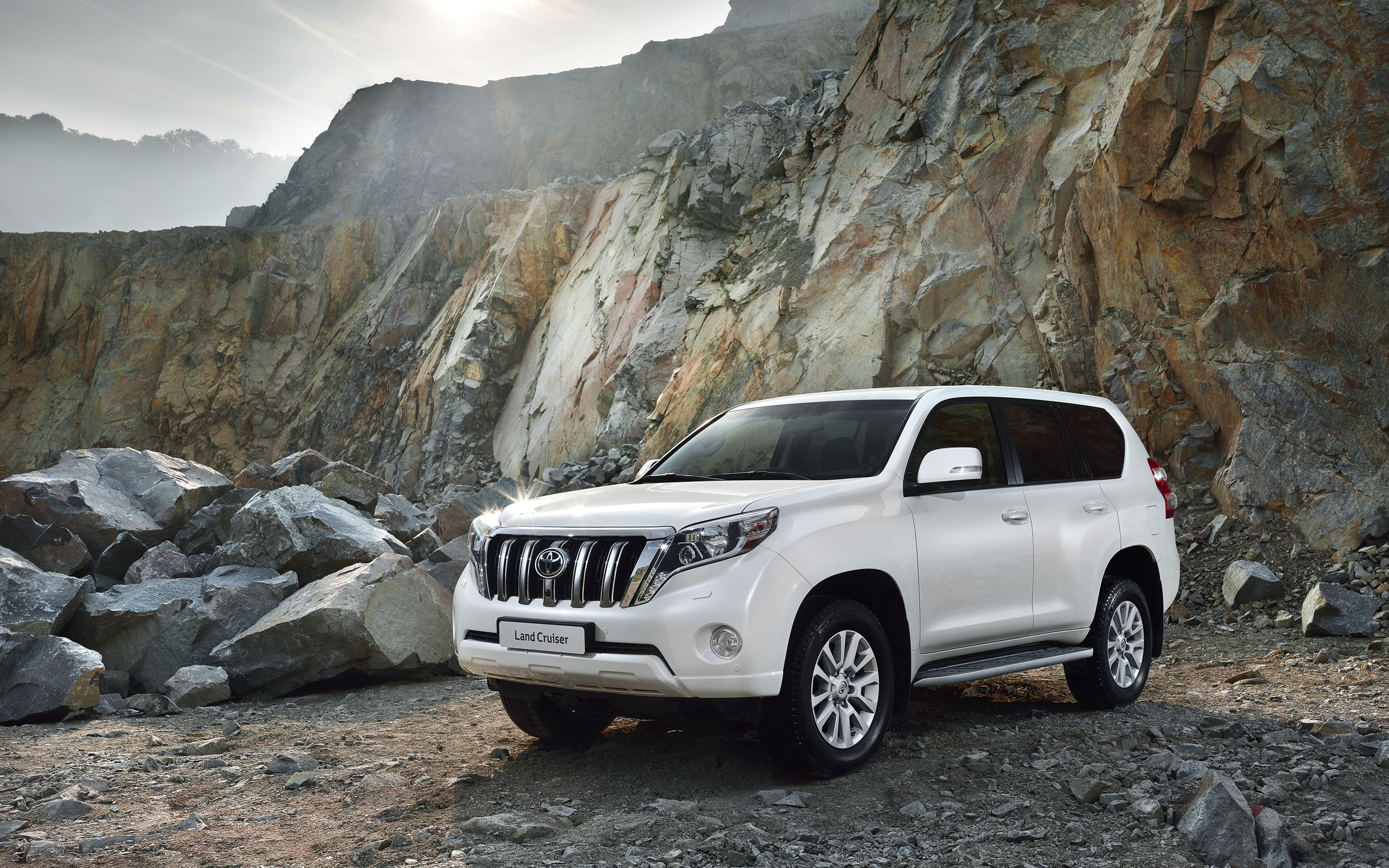 Rocks, Toyota Land Cruiser Wallpaper, 2560x1600 HD Desktop
