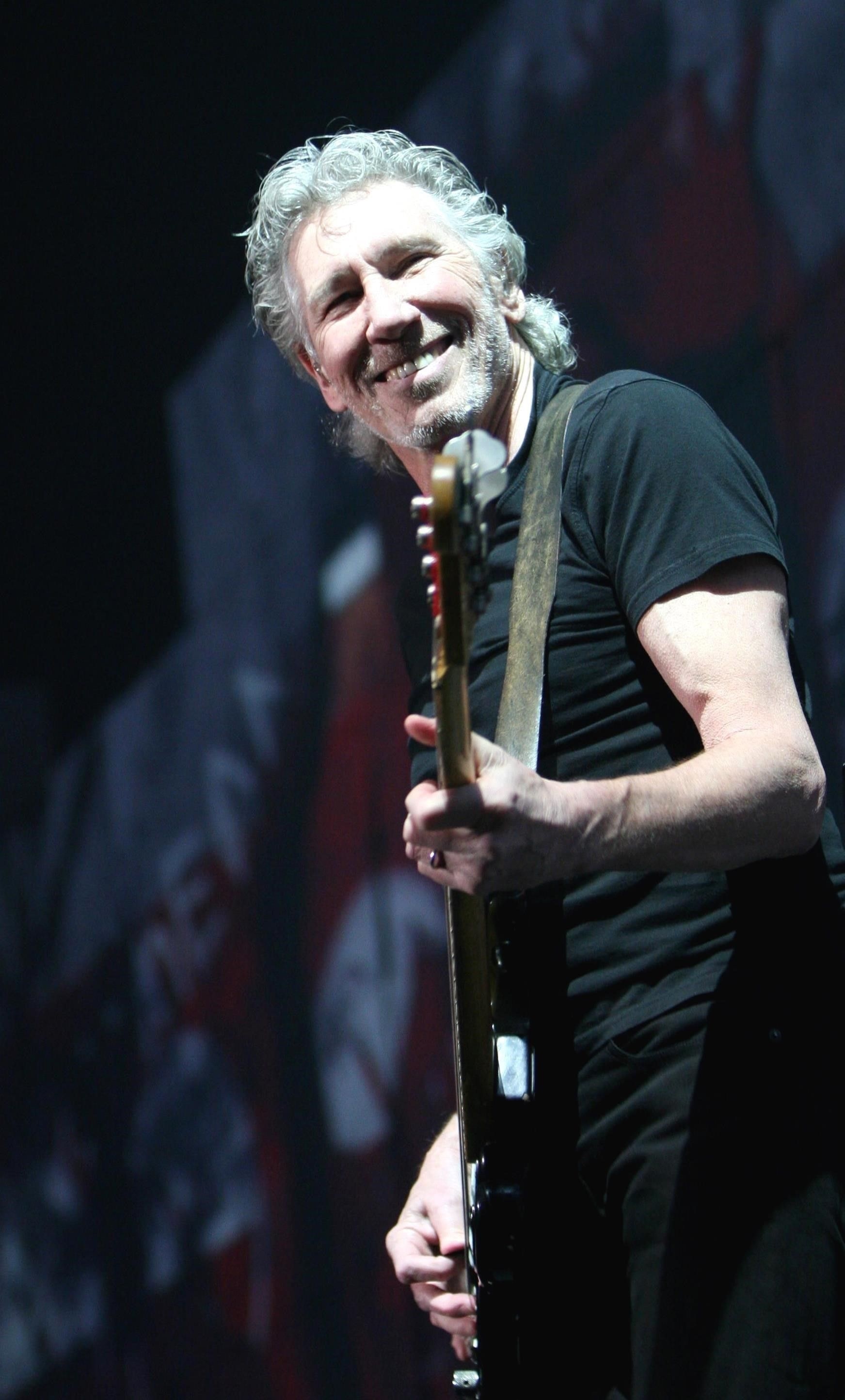 Roger Waters wallpapers, Roger Waters backgrounds, 1750x2890 HD Phone