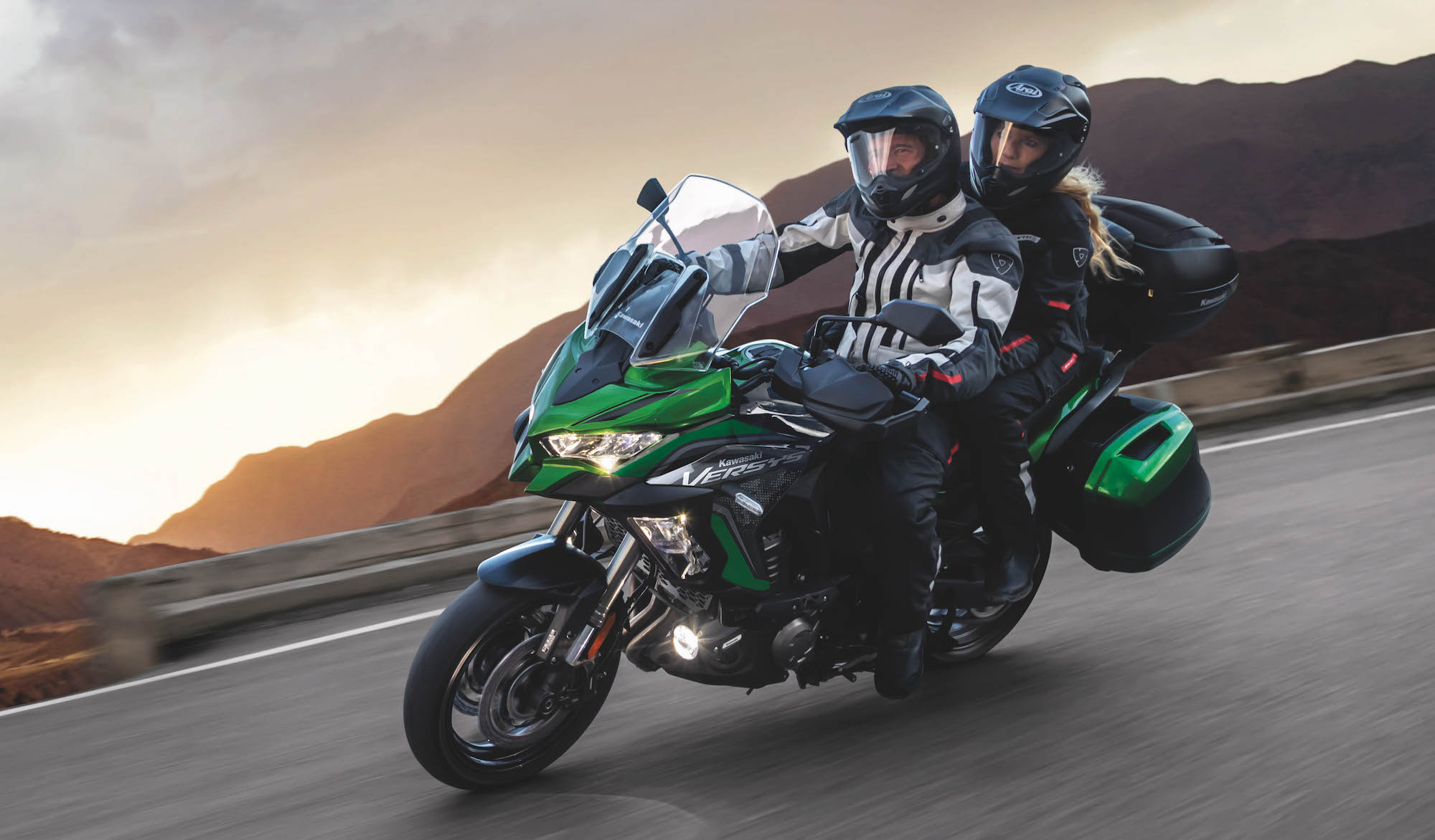 2022 Model, Kawasaki Versys 1000 Wallpaper, 2000x1180 HD Desktop