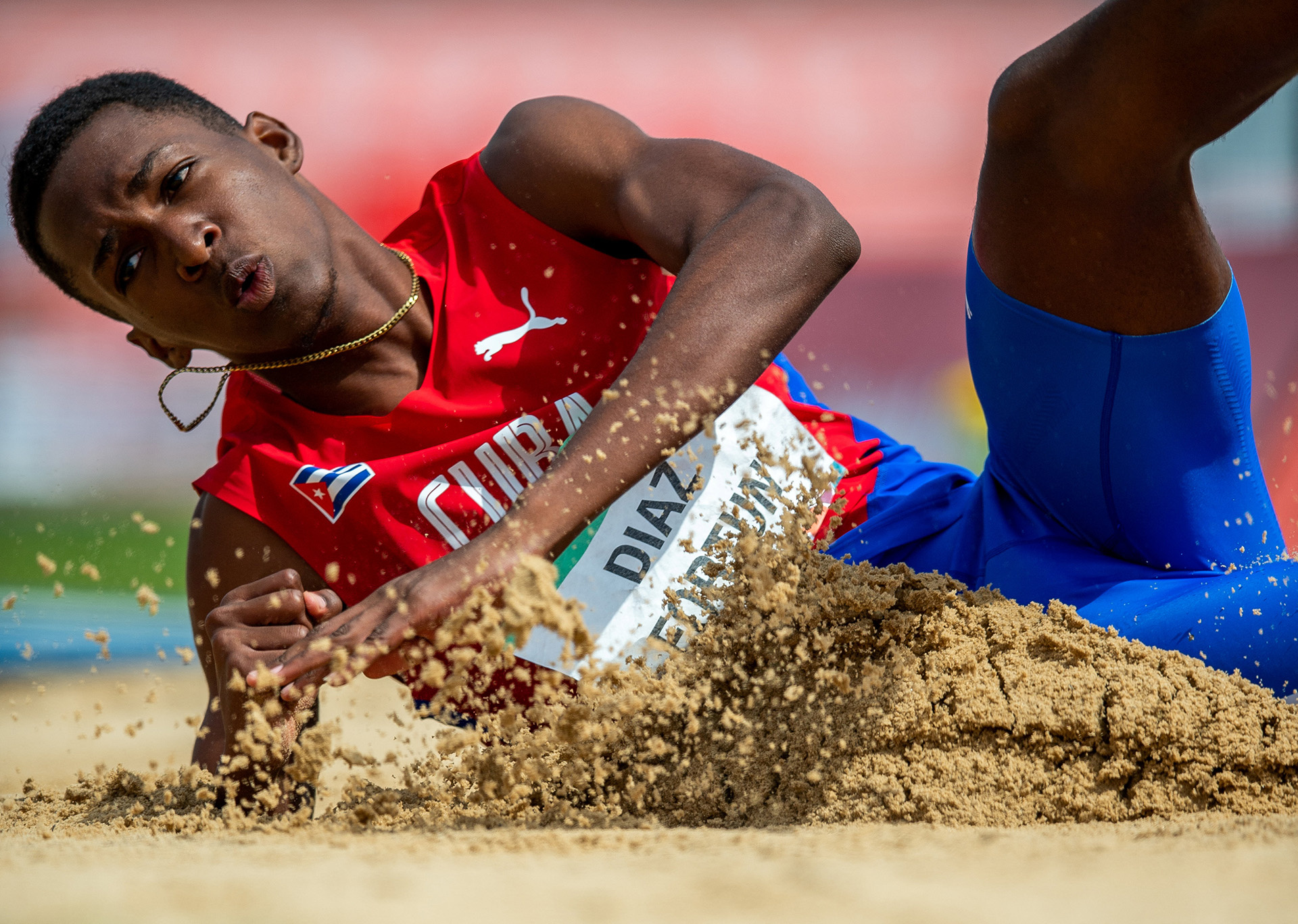 Juan Miguel Echevarria, Cuban born, Reynier Mena, 200m race, 1920x1370 HD Desktop