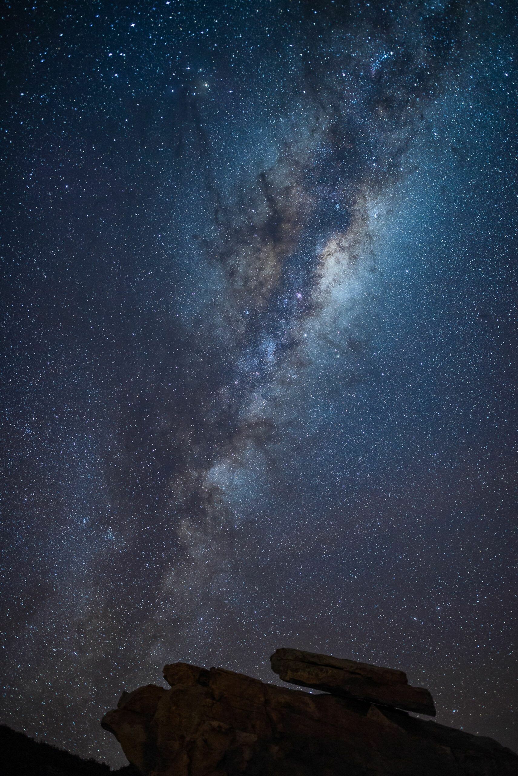 Milky Way, Android wallpaper, Go wallpapers, 1720x2560 HD Phone