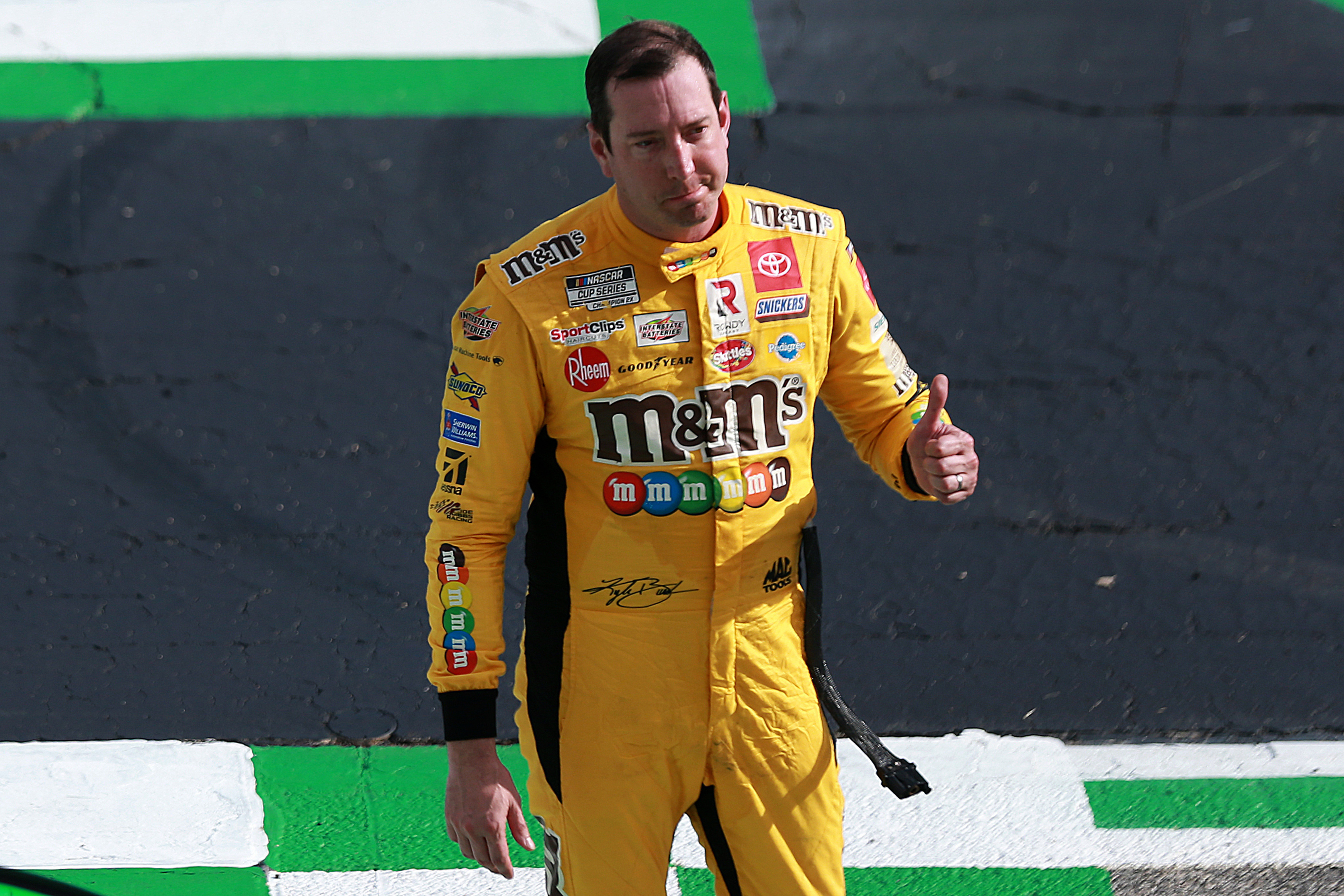 Kyle Busch, NASCAR driver, Potential replacements, Sports news, 3200x2140 HD Desktop