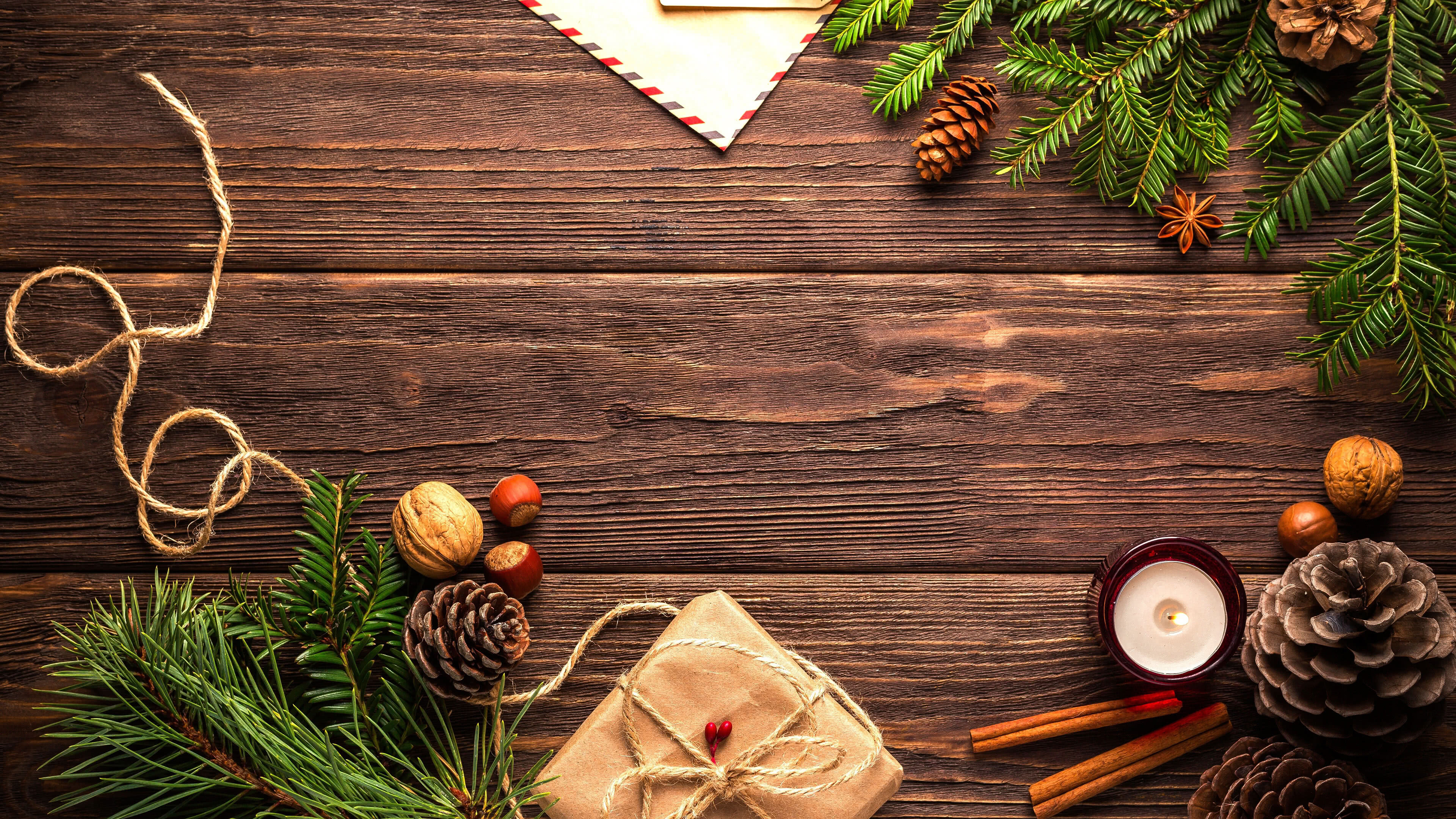 Wooden table, Christmas decorations, Gilded wallpapers, Holiday atmosphere, 3840x2160 4K Desktop