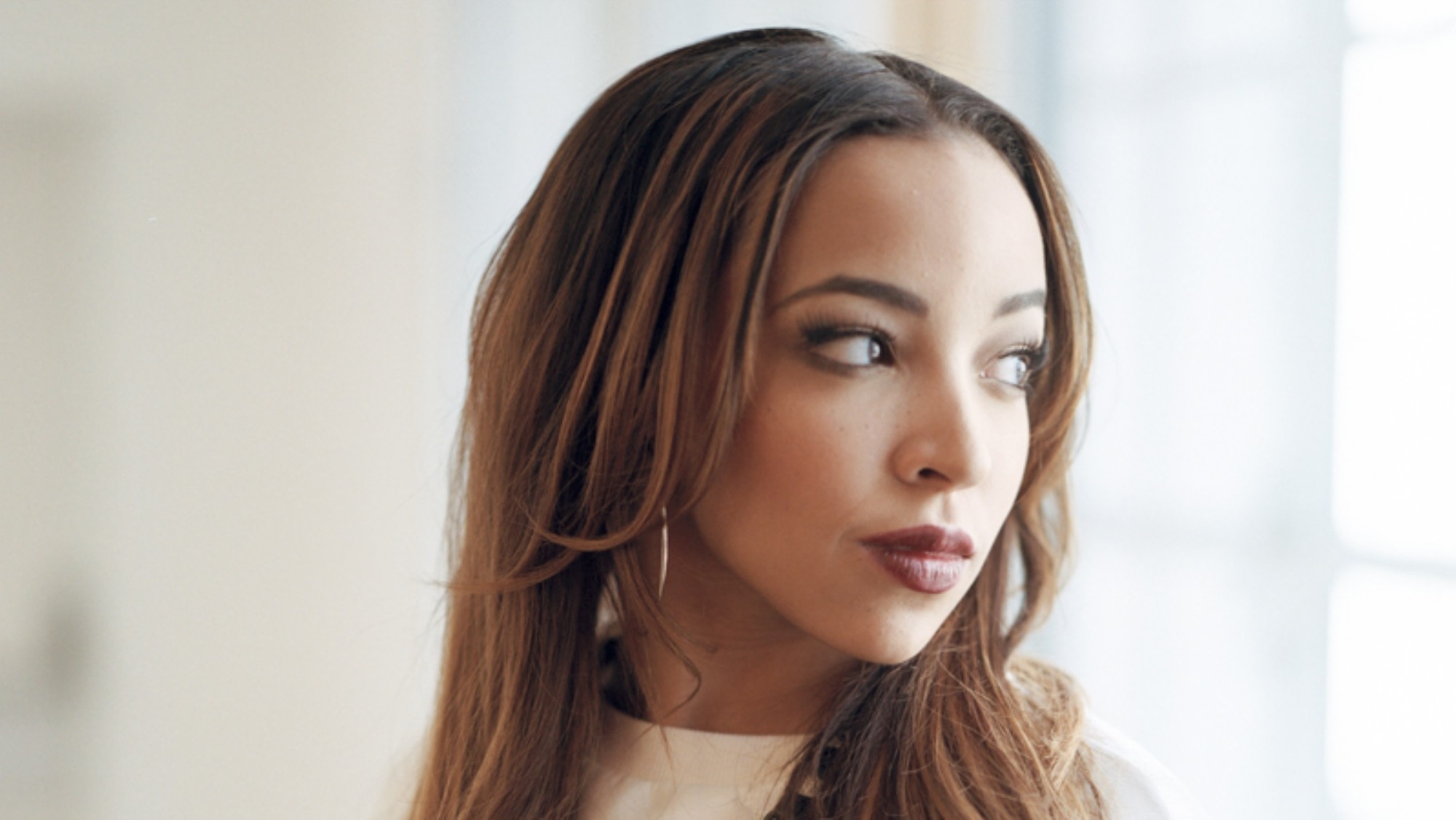 Tinashe, Age of Aquarius, Future R&B star, I-D magazine, 2000x1130 HD Desktop