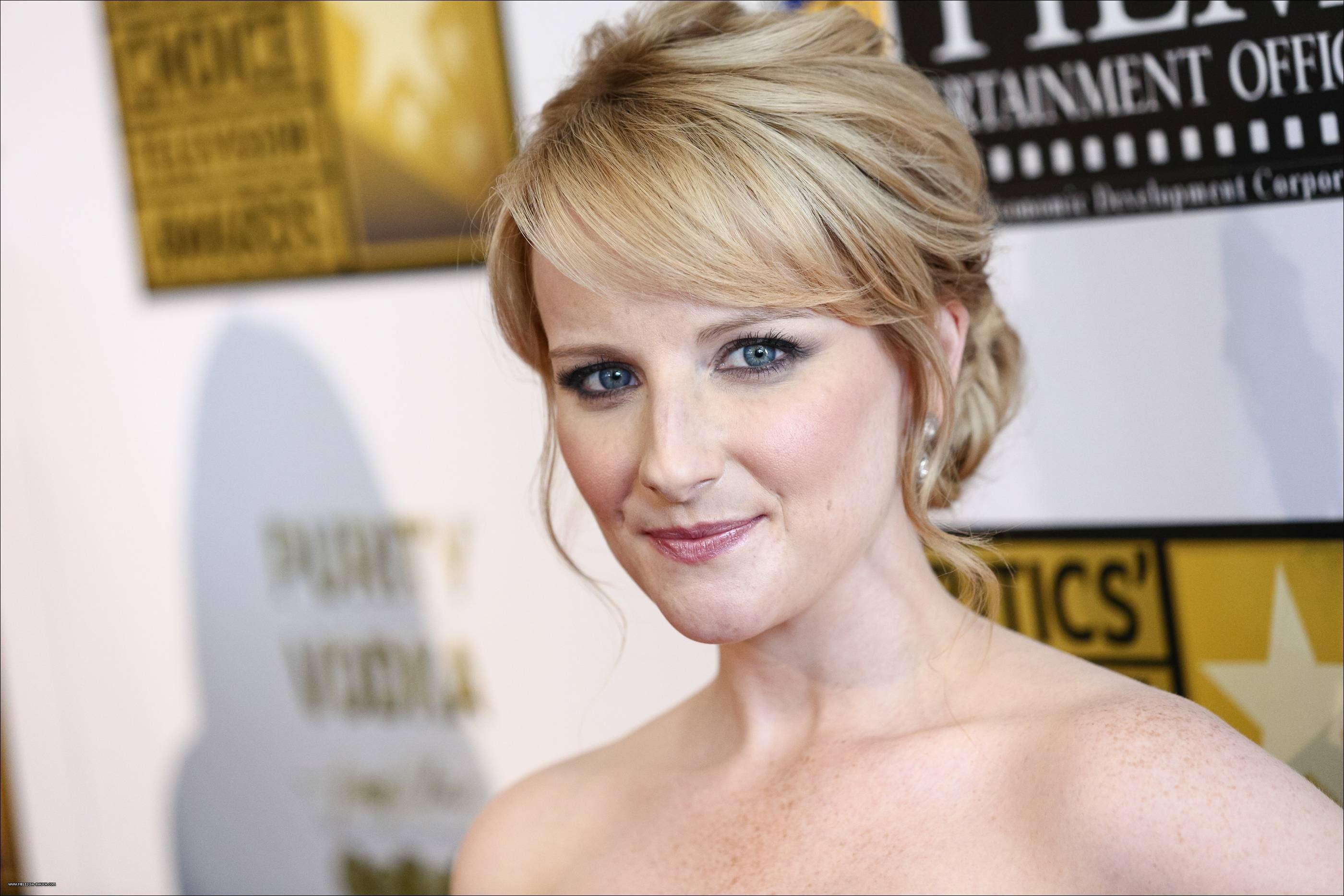 Melissa Rauch, Hot, 2800x1870 HD Desktop
