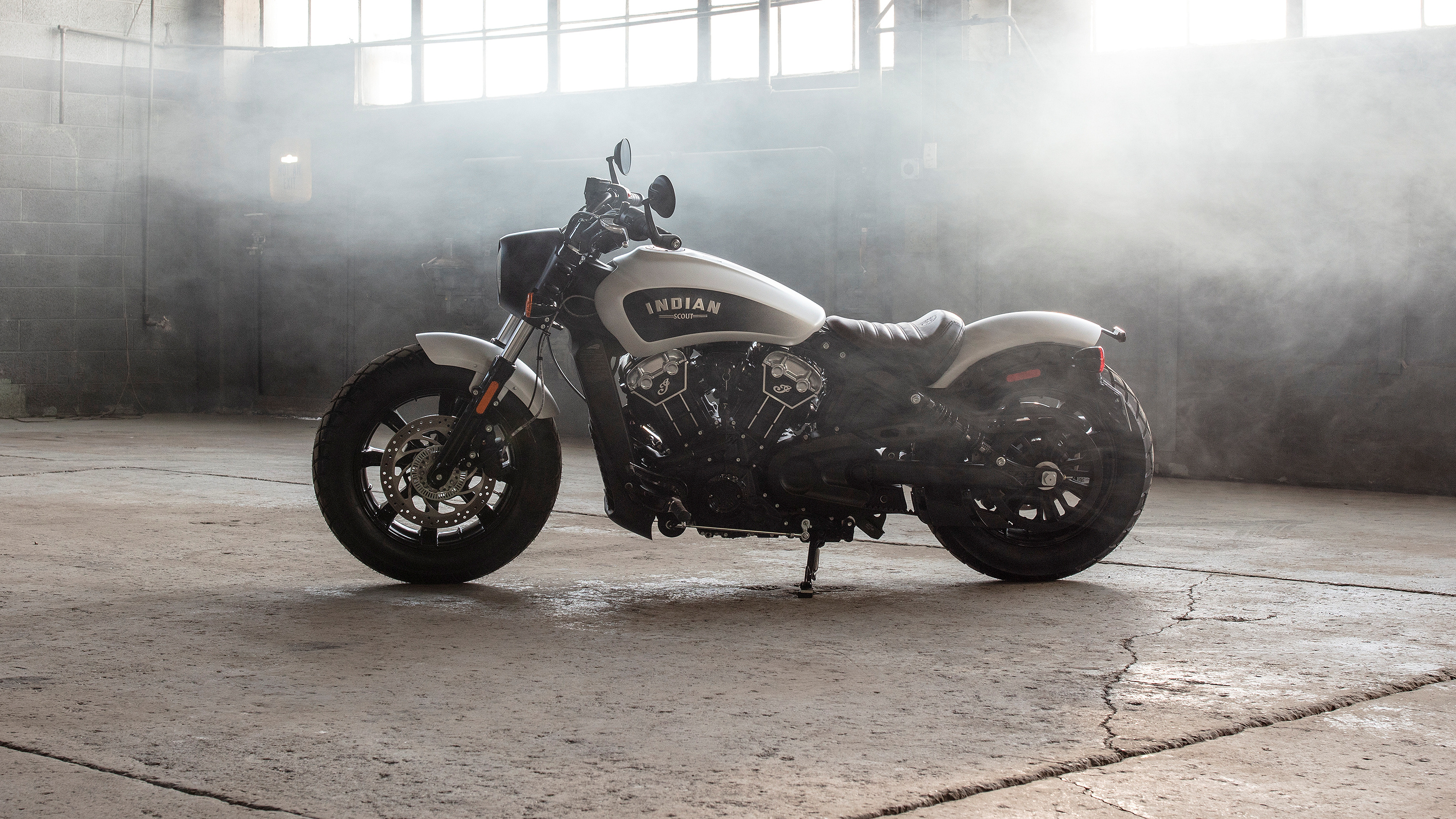 Indian Scout Bobber, Top speed, Thrilling performance, Iconic design, 3000x1690 HD Desktop