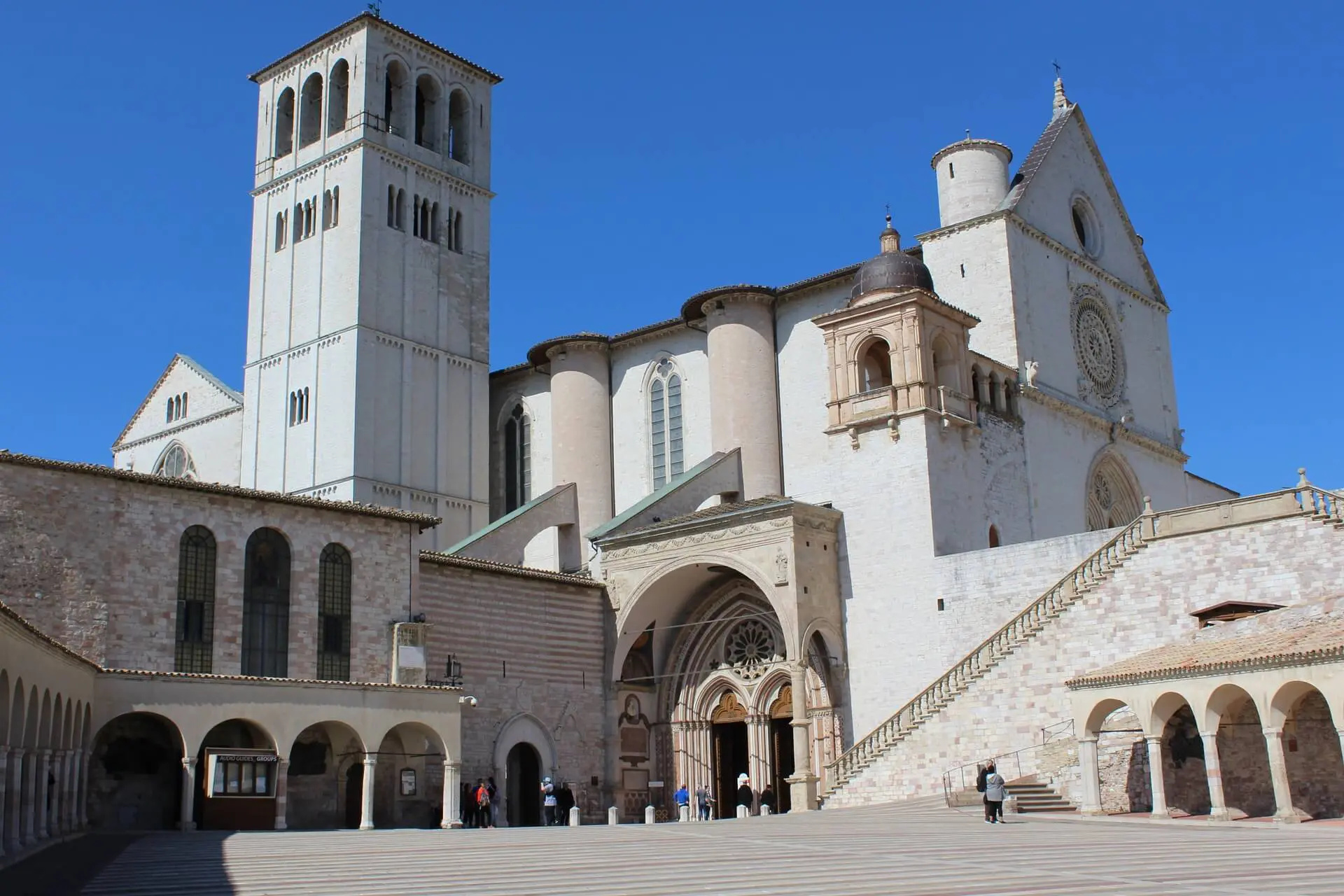 Assisi excursions, Book your excursion, Umbria, 1920x1280 HD Desktop