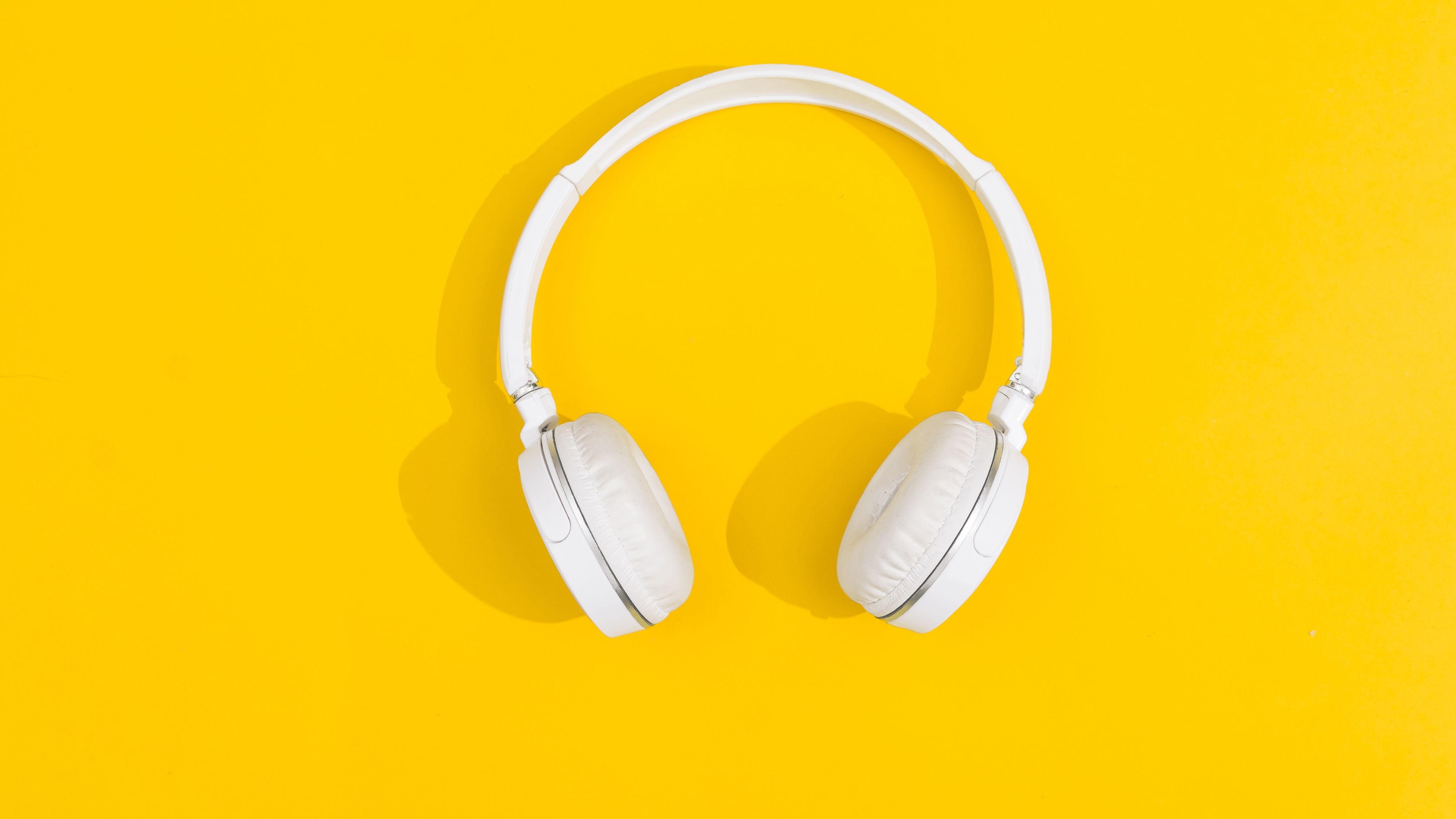 Headphones, Music accessory, Music wallpaper, Headphone background, 3840x2160 4K Desktop