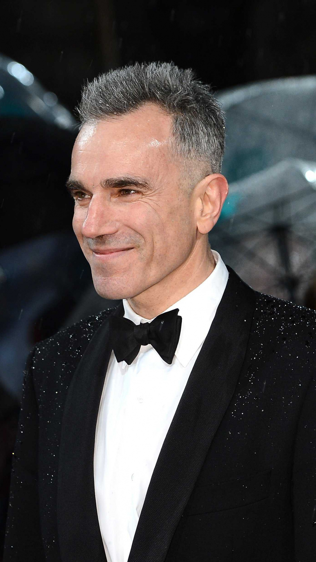 Daniel Day-Lewis, Free download wallpaper, Stunning background, Versatile actor, 1080x1920 Full HD Phone