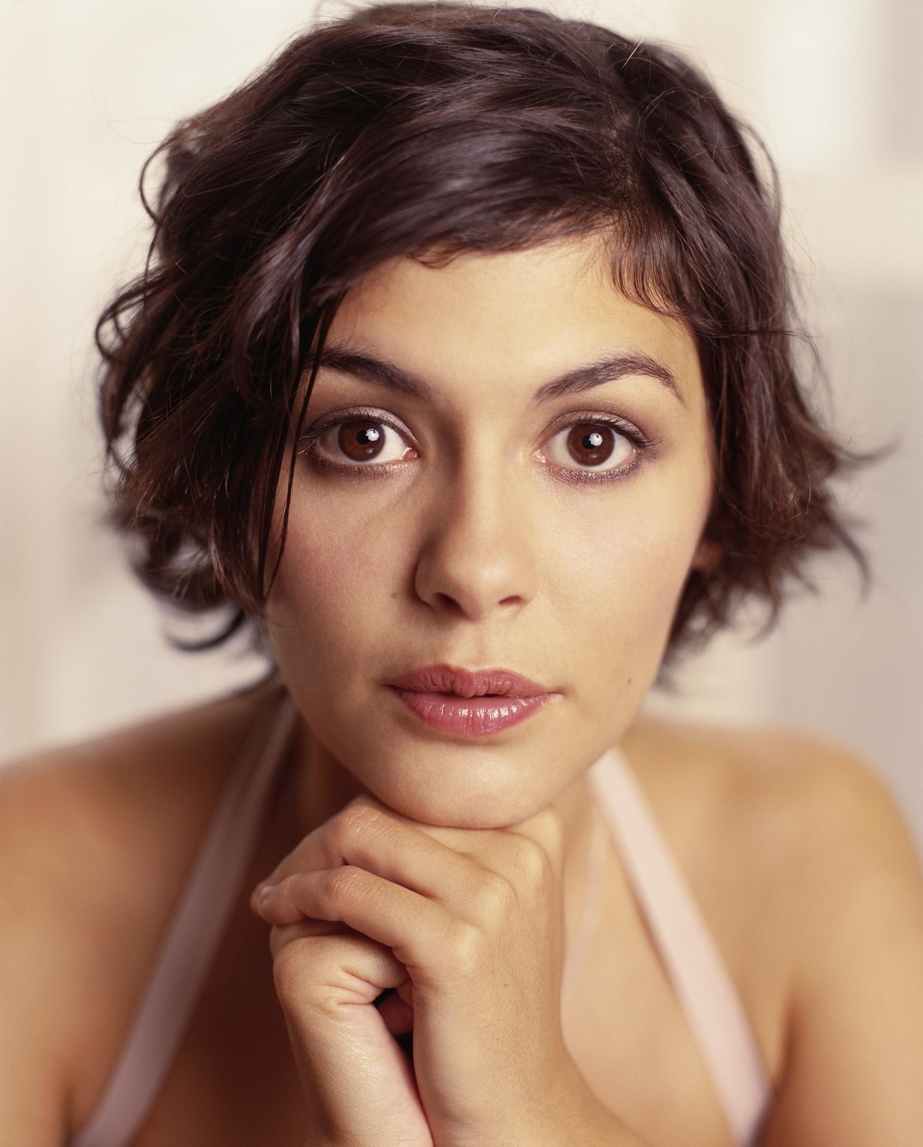 Audrey Tautou, Best ideas, Short haircuts, 1880x2330 HD Phone