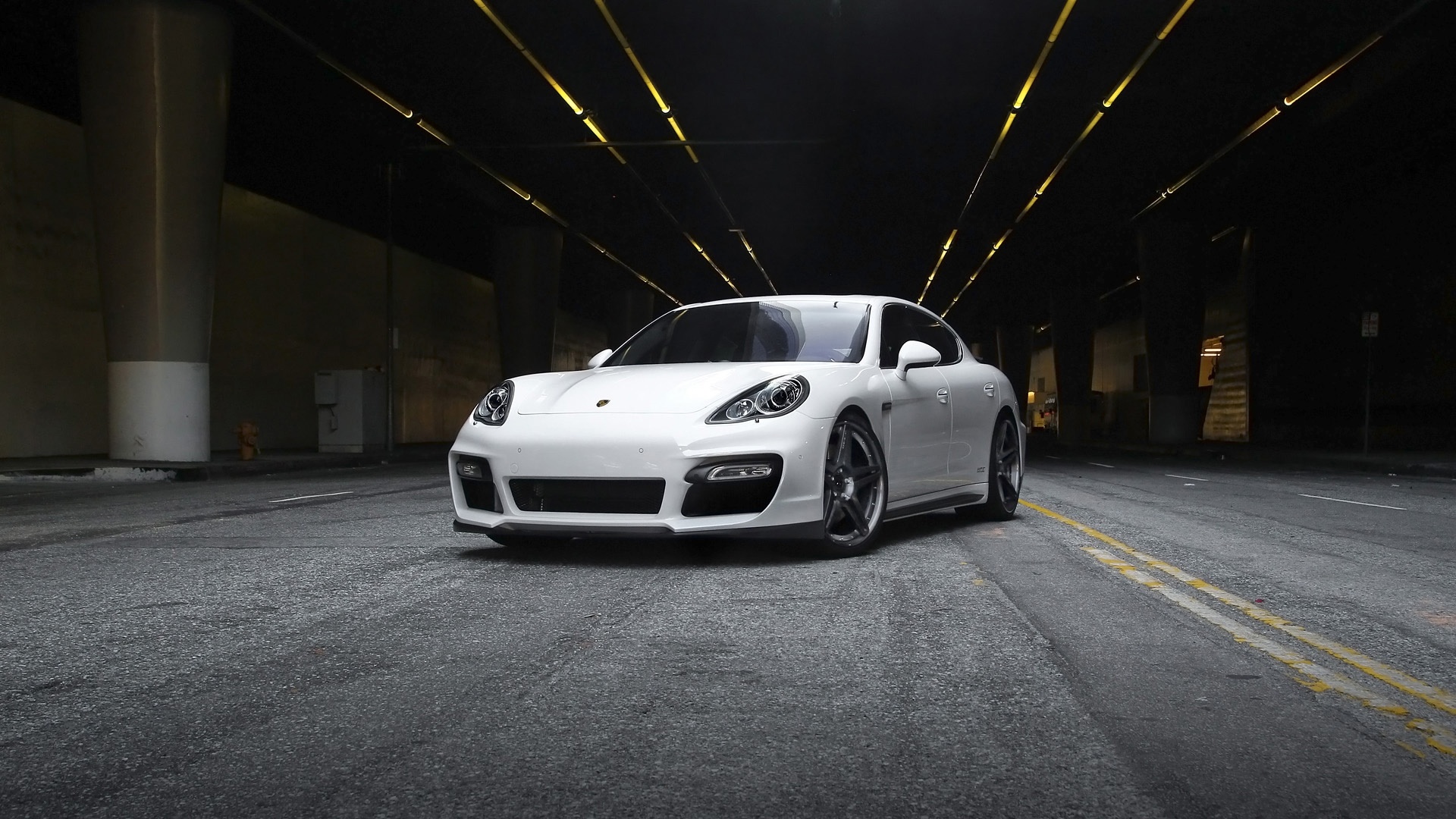 Porsche Panamera, HD wallpapers, Luxury sports car, High-performance vehicle, 1920x1080 Full HD Desktop