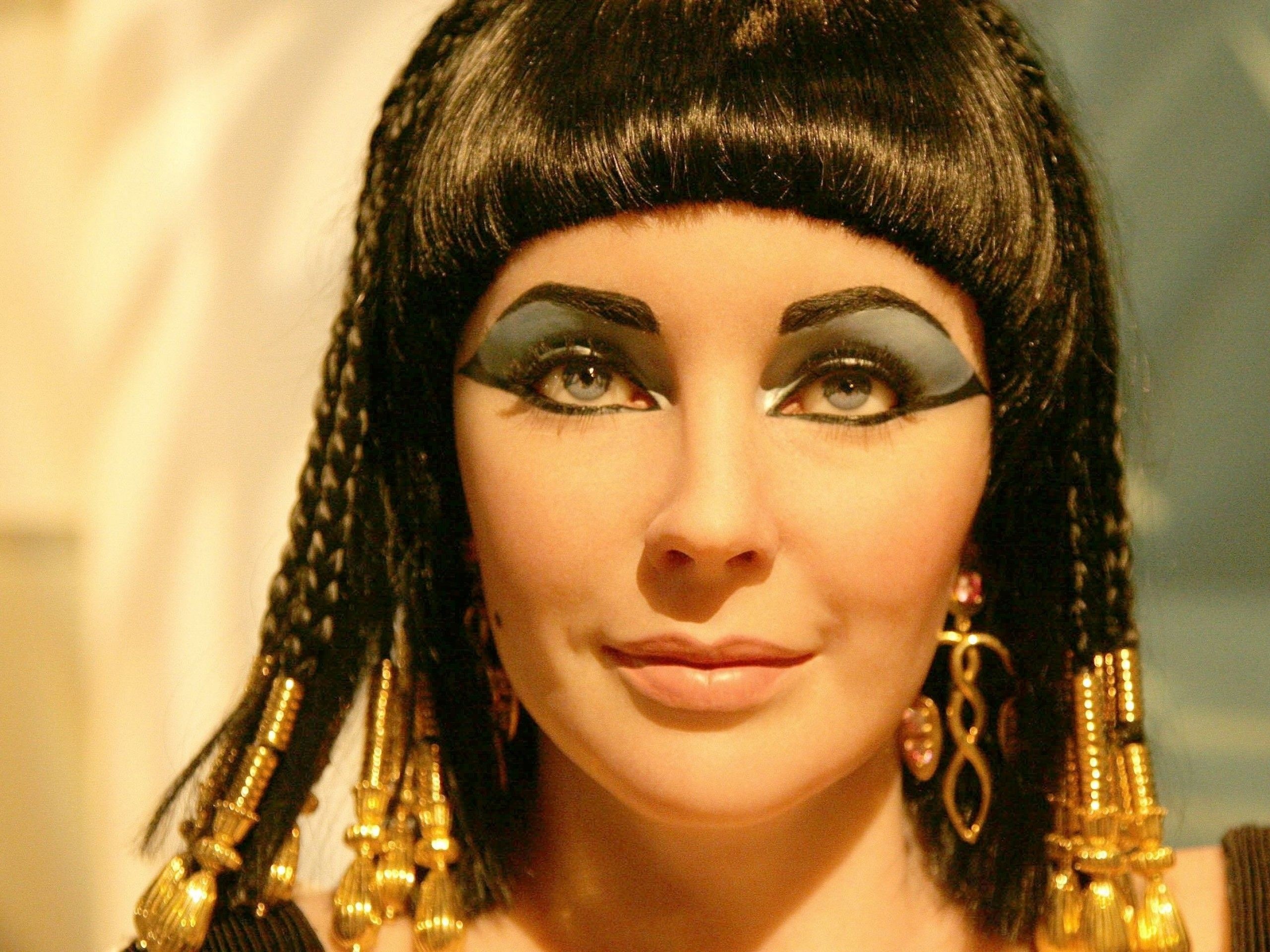 Elizabeth Taylor, Cleopatra Wallpaper, 2560x1920 HD Desktop