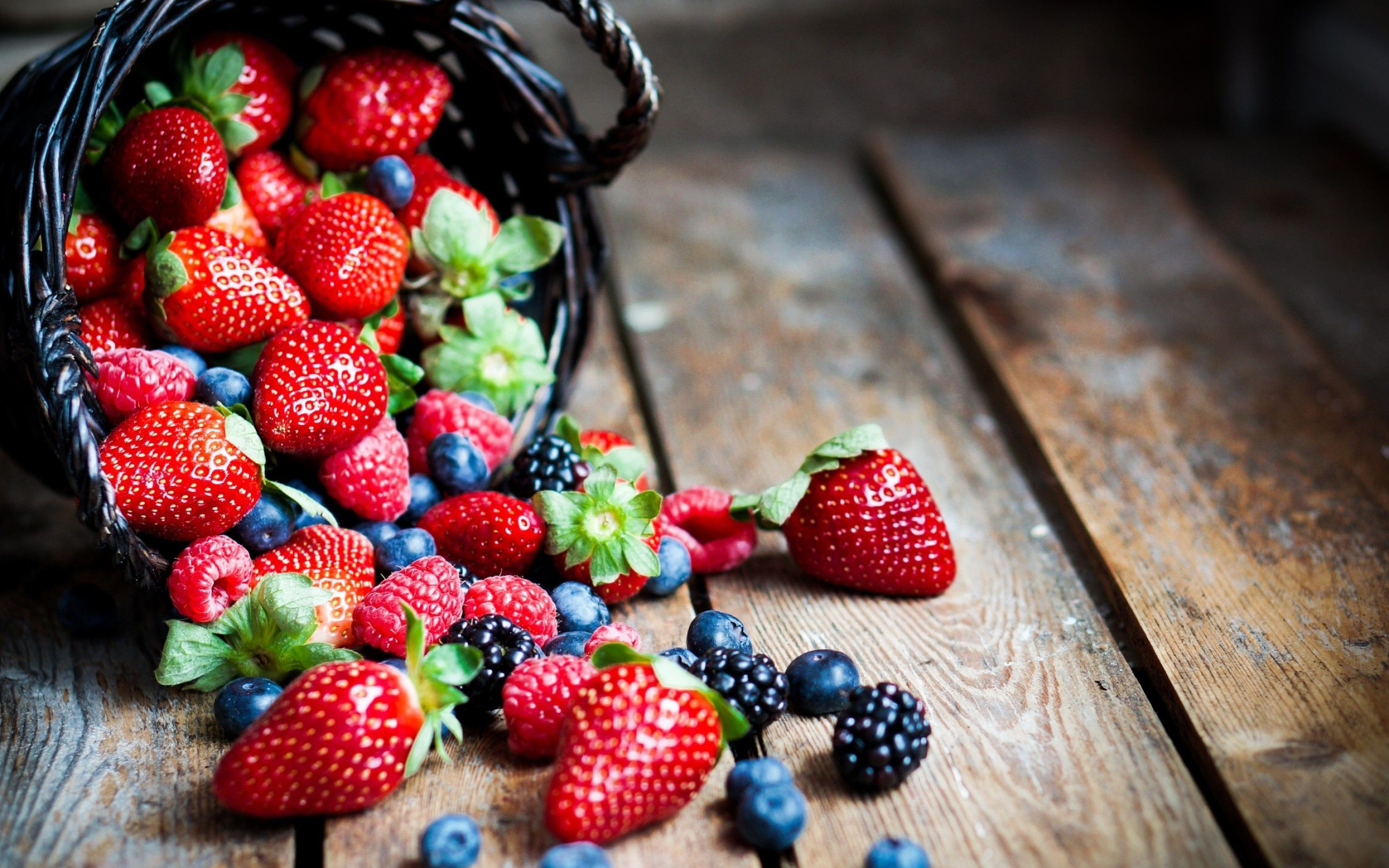 Berries wallpapers, Backgrounds, 2880x1800 HD Desktop