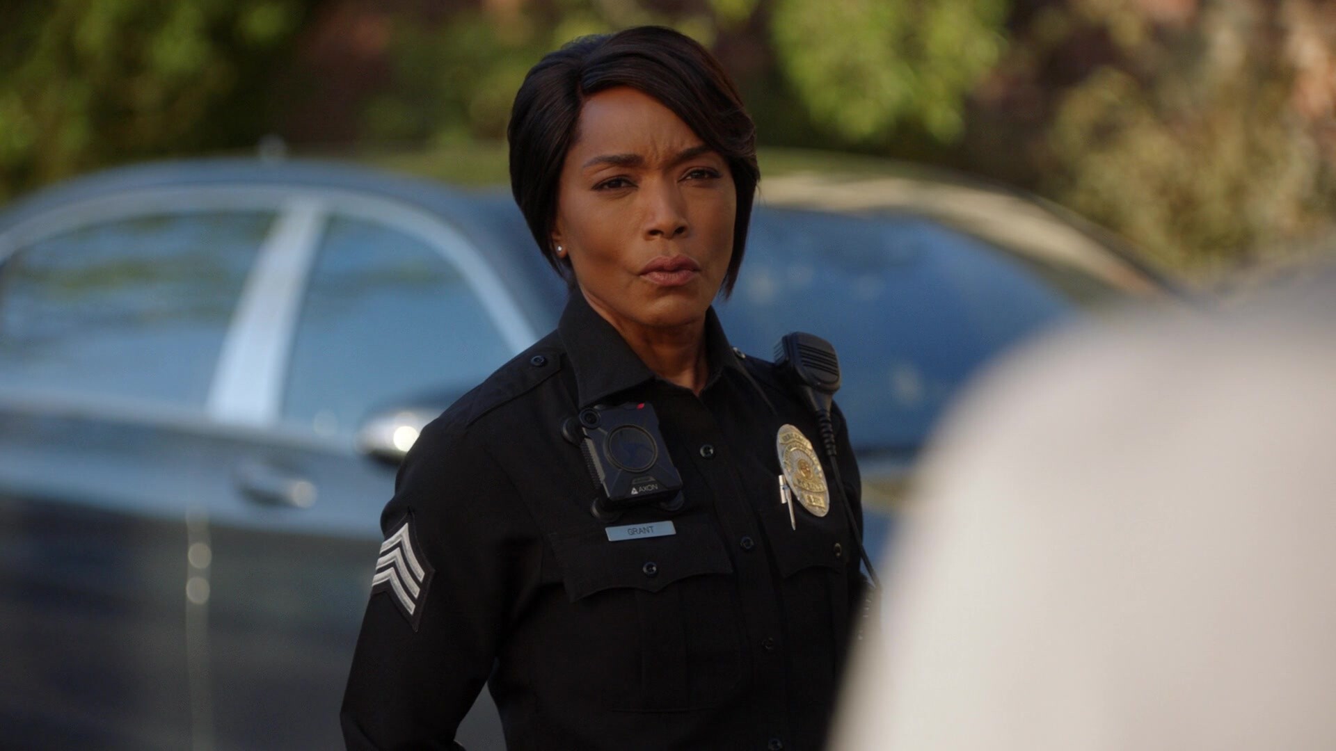 Axon body camera, Angela Bassett, Athena Carter Grant Nash, 911, 1920x1080 Full HD Desktop