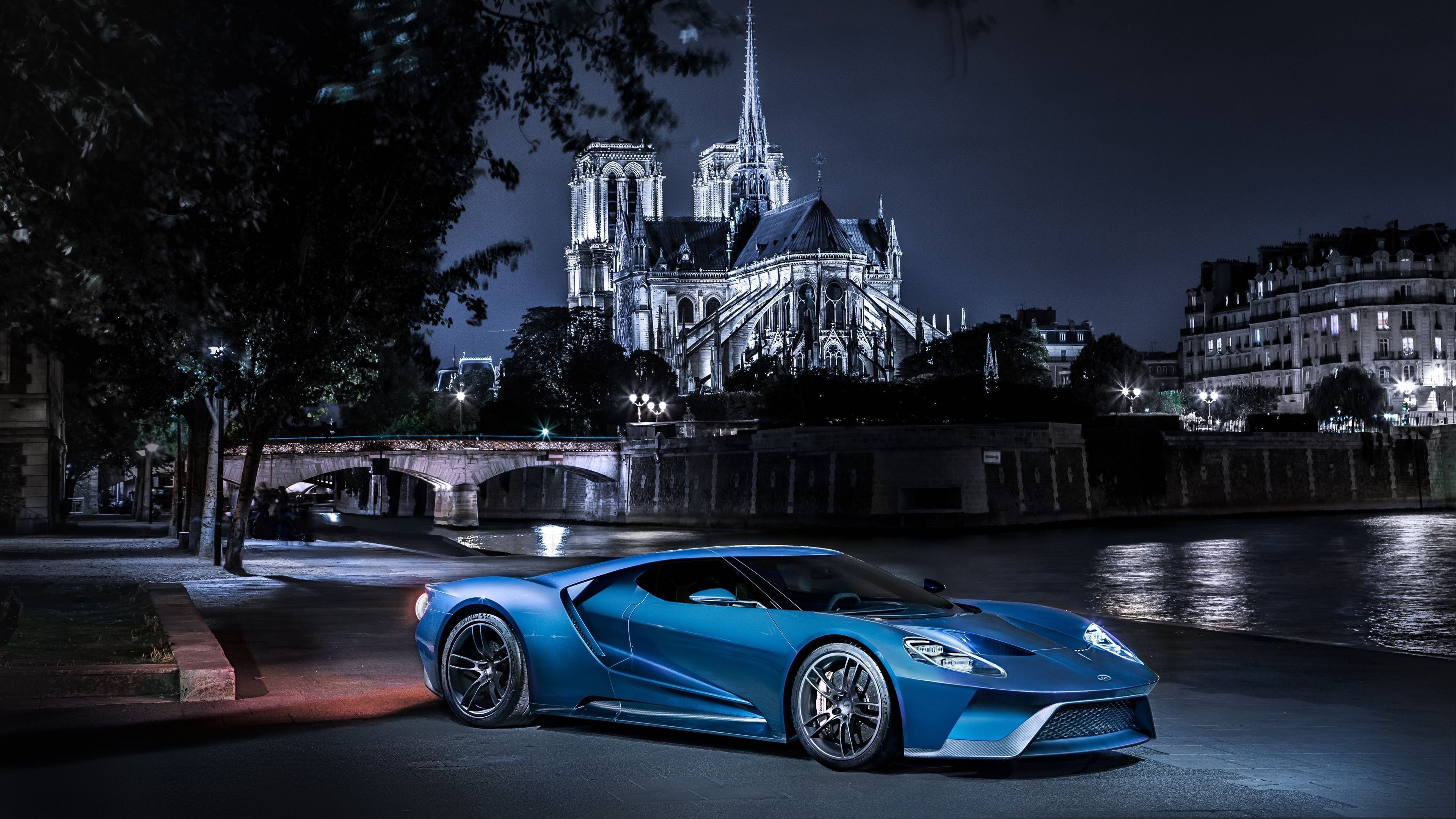 Ford GT, Notre-Dame de Paris, Seine River embankment, 4K Desktop wallpaper