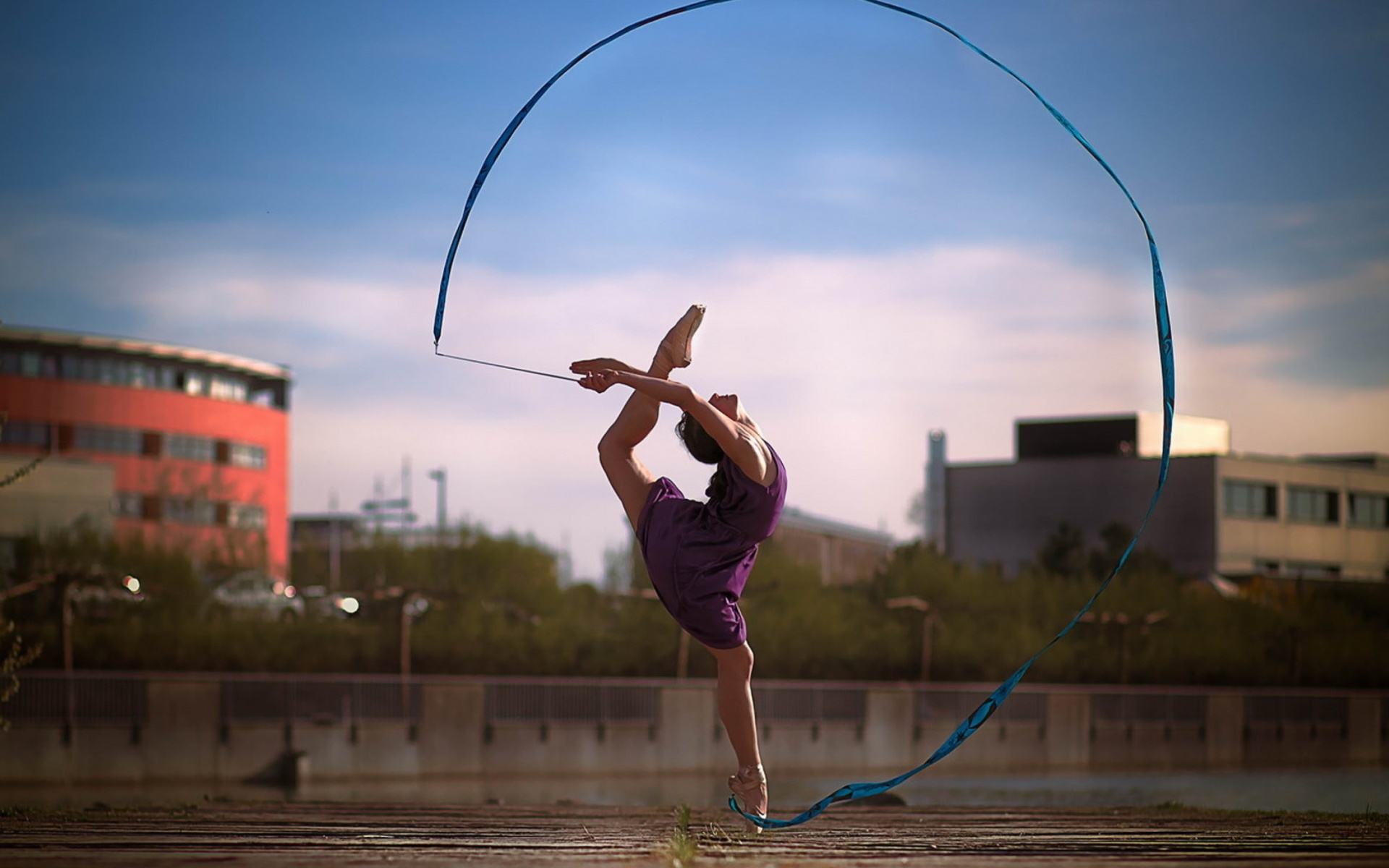 Graceful routines, Elegance in motion, Stunning displays, Widescreen gymnastics, 1920x1200 HD Desktop