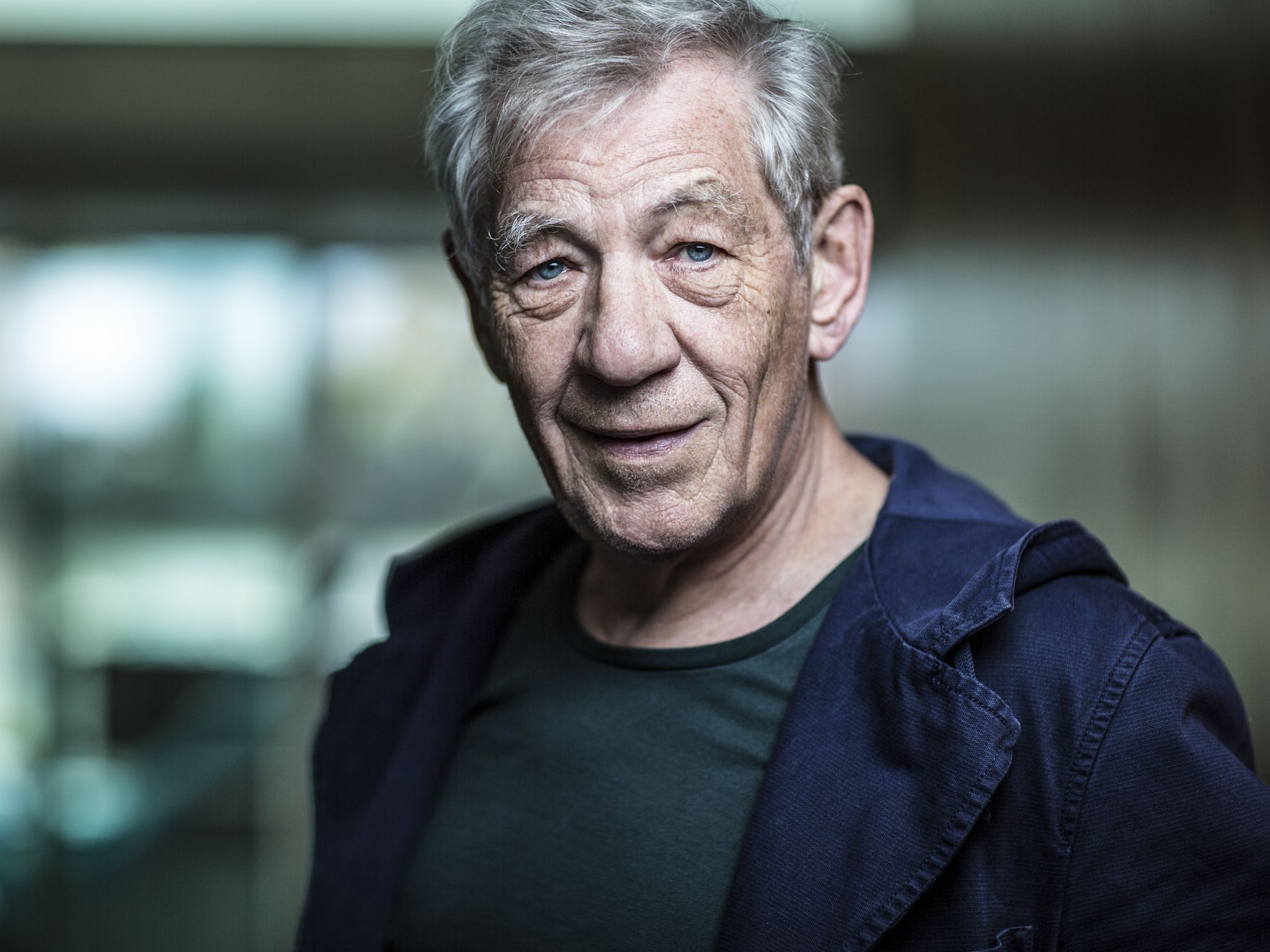 Ian McKellen, Phone wallpapers, Desktop backgrounds, Celebrity photos, 2050x1540 HD Desktop