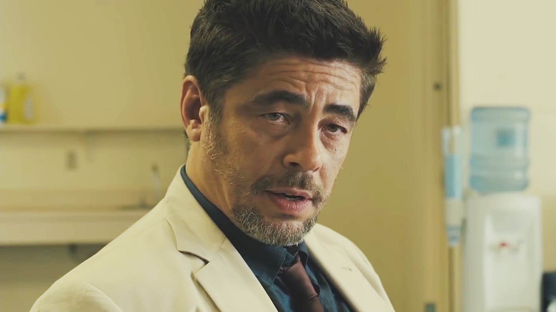 Benicio Del Toro, Paramount project, Exciting role, Film industry news, 1920x1080 Full HD Desktop