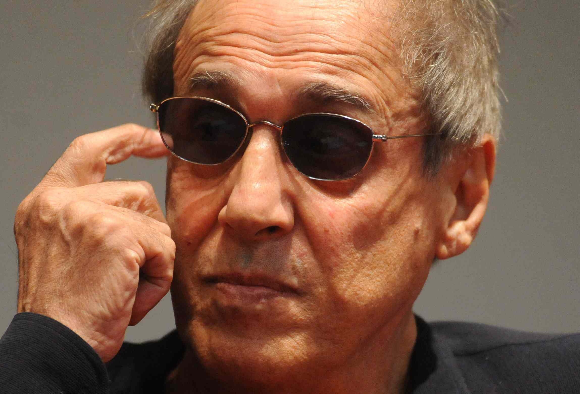 Adriano Celentano, HD wallpaper, Iconic pose, Immortalized in pixels, 2300x1570 HD Desktop