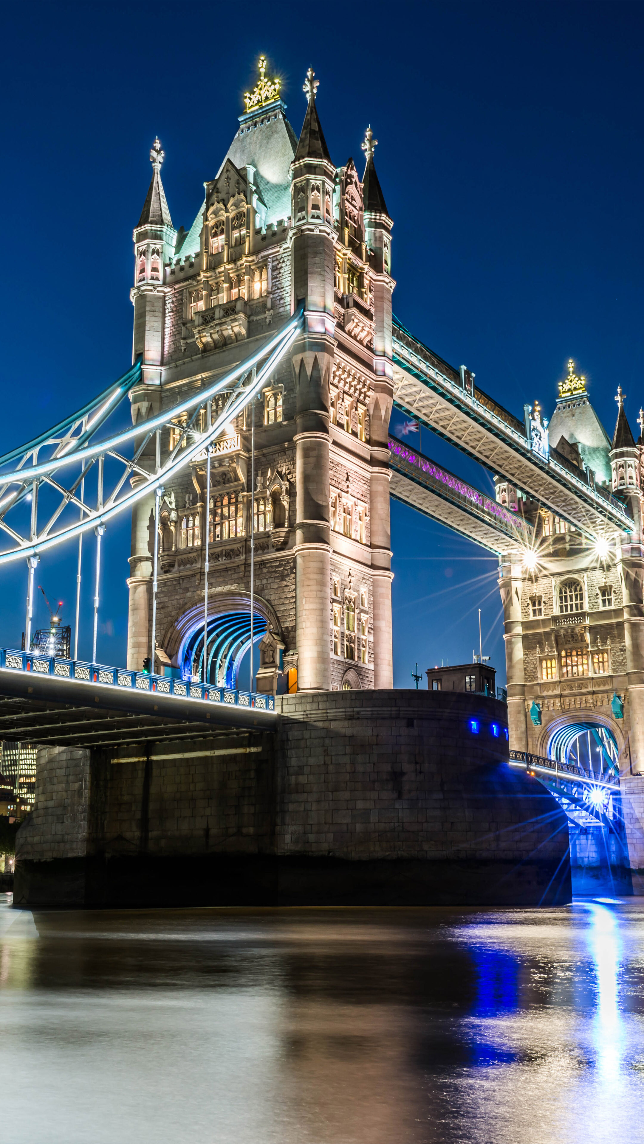 London Bridge, Night photography, 4K ultra HD, Mobile wallpaper, 2160x3840 4K Phone