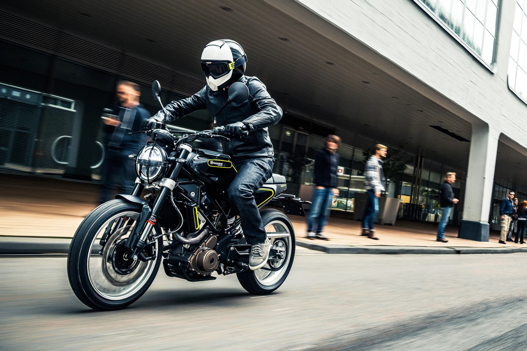 Husqvarna Svartpilen 401, New street bikes, Hard to get, Iamabiker everything motorcycle, 2000x1340 HD Desktop
