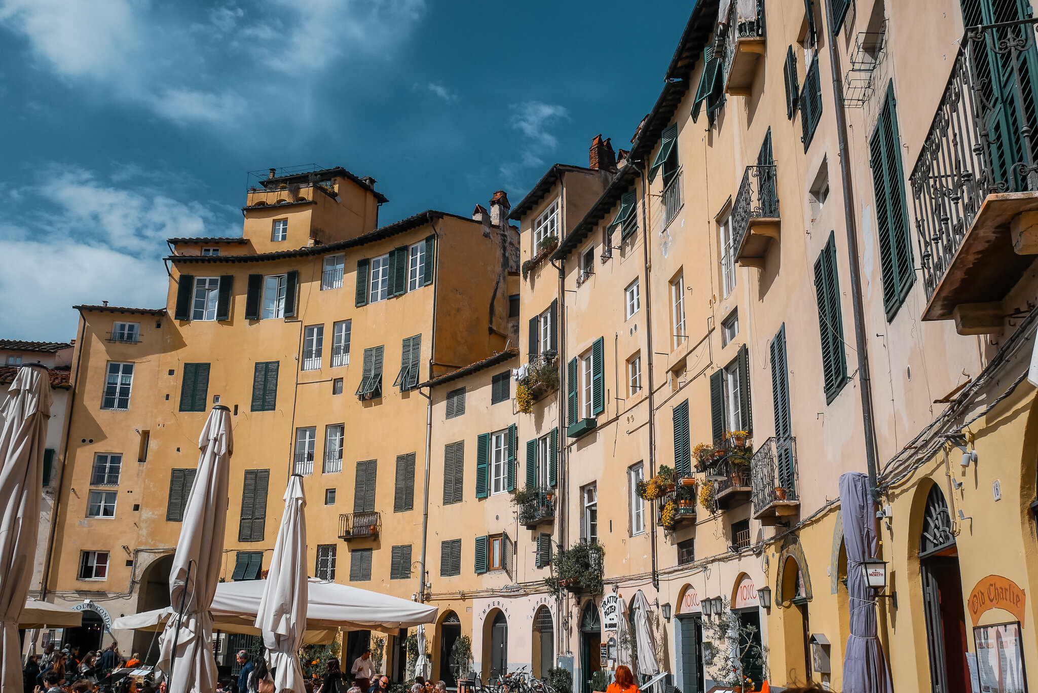 Tuscany in style, Quick visit, Lucca food, Travel experience, 2050x1370 HD Desktop