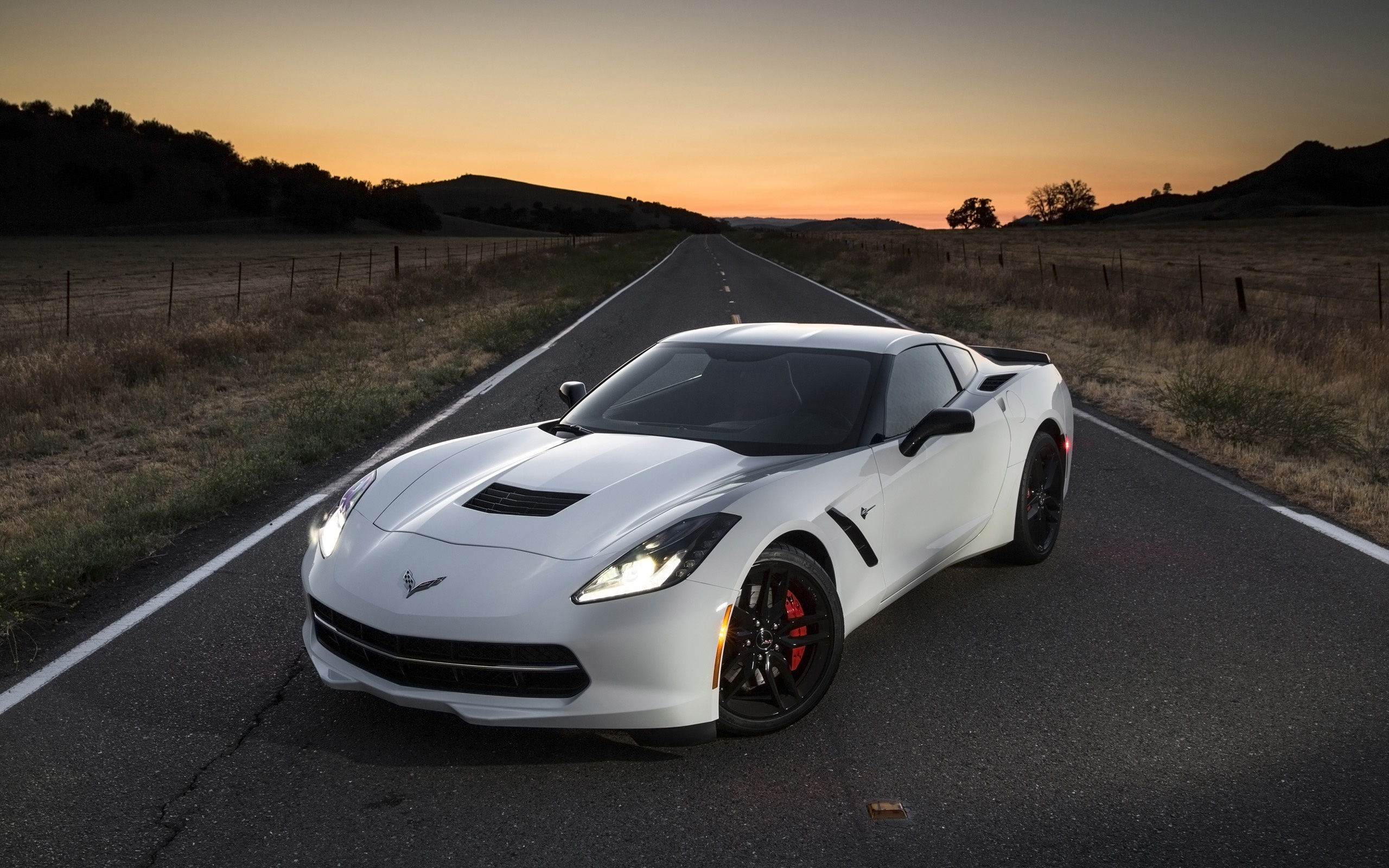 Chevrolet Corvette wallpaper, STMEDNET, 2560x1600 HD Desktop