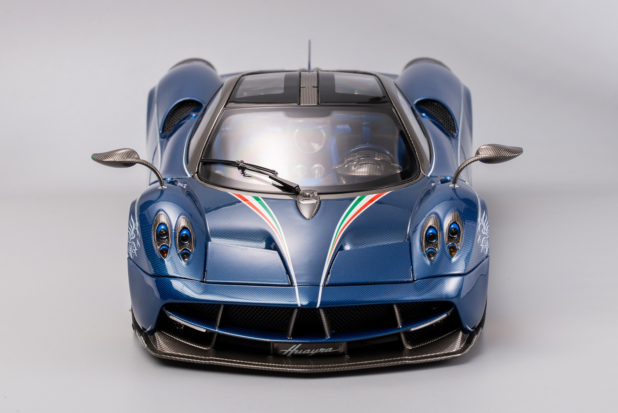Blue carbon Pagani Huayra, Italian tricolore front stripe, Carbon fiber side mirrors, HD Desktop wallpaper