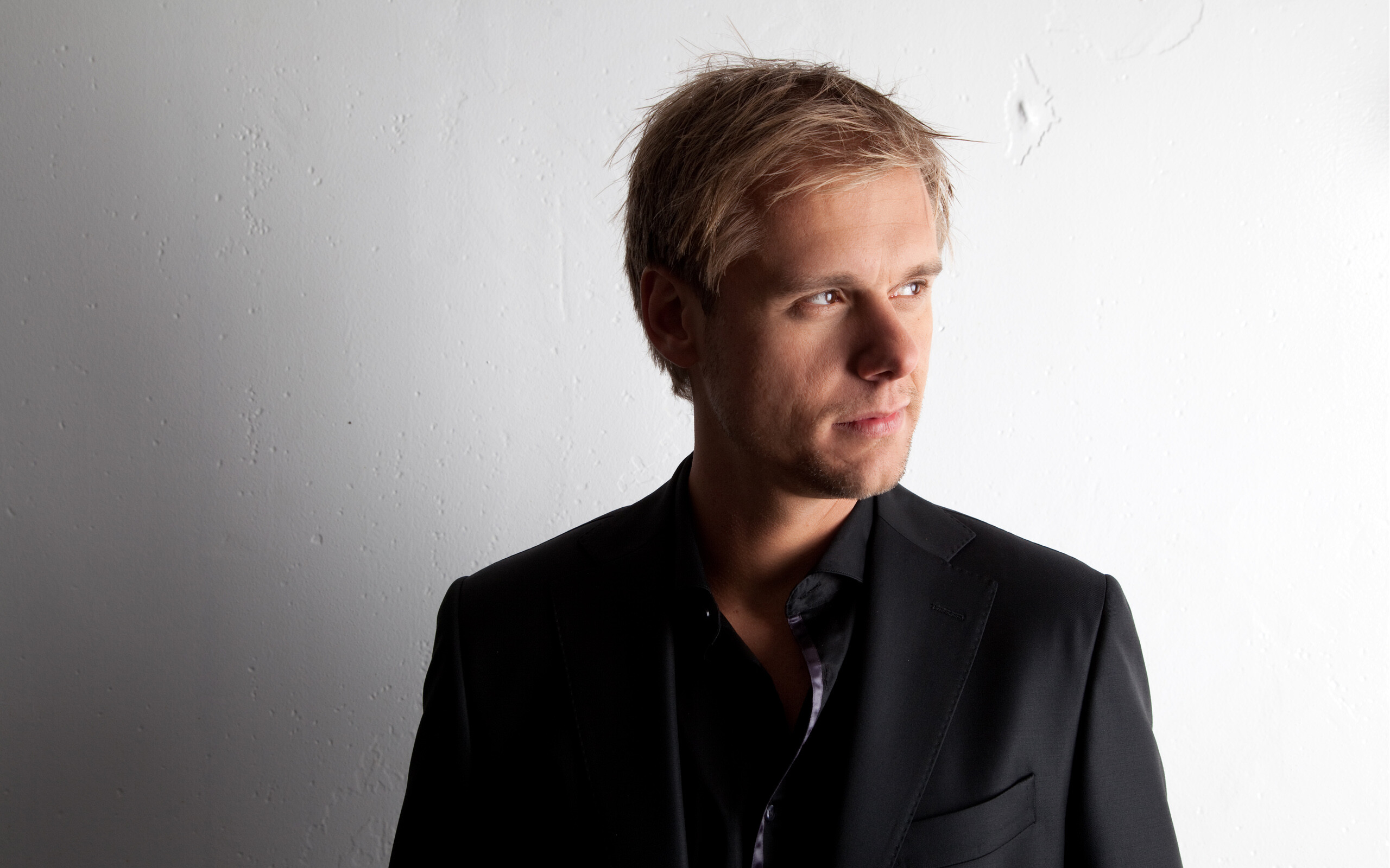 Armin Van Buuren, Mesmerizing artwork, Vibrant colors, Musical inspiration, 2560x1600 HD Desktop