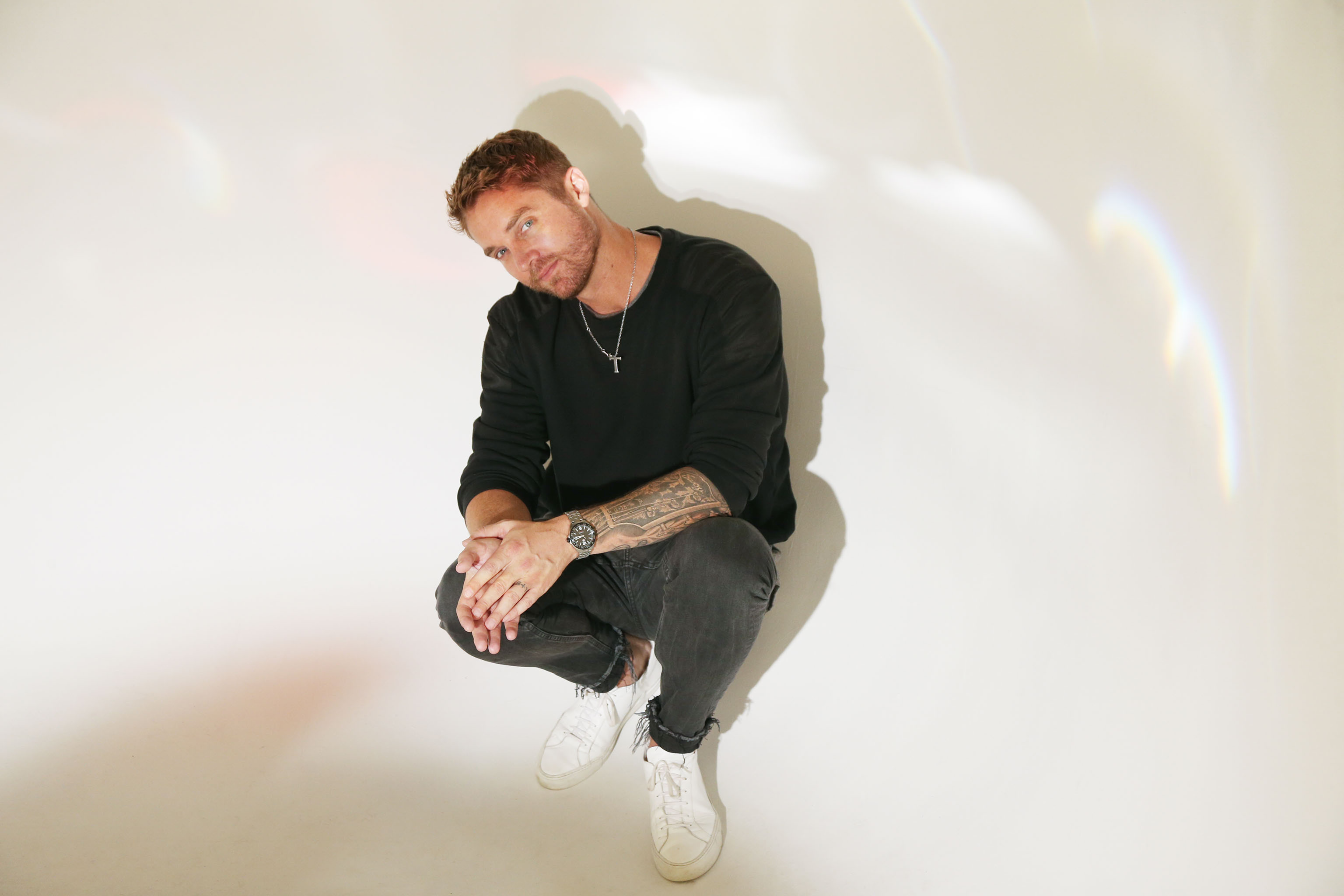 Brett Young Reveals His Vulnerability on Second Album WWD 3080x2050