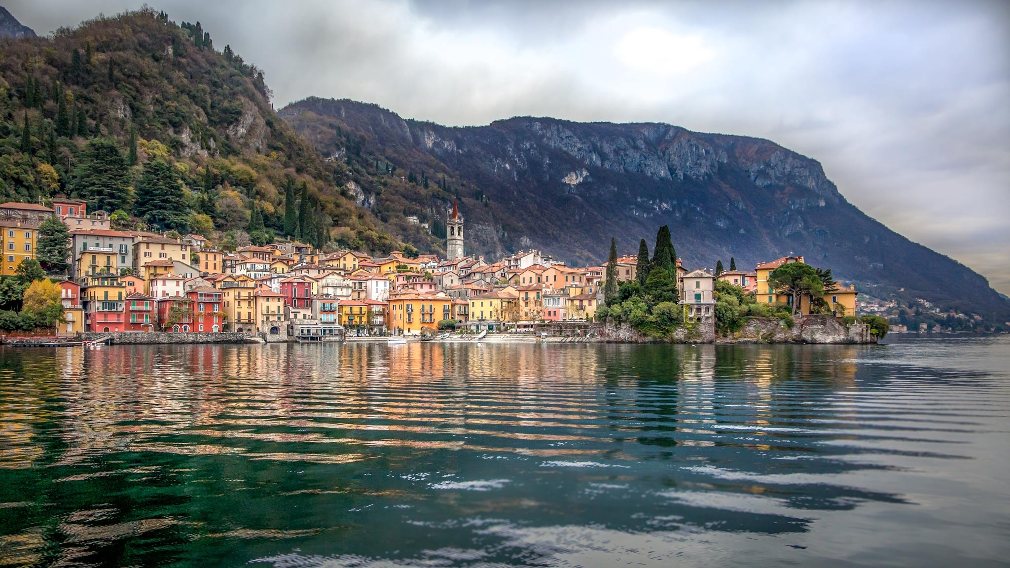 Lake Como Milan, Lombardy, 2050x1160 HD Desktop