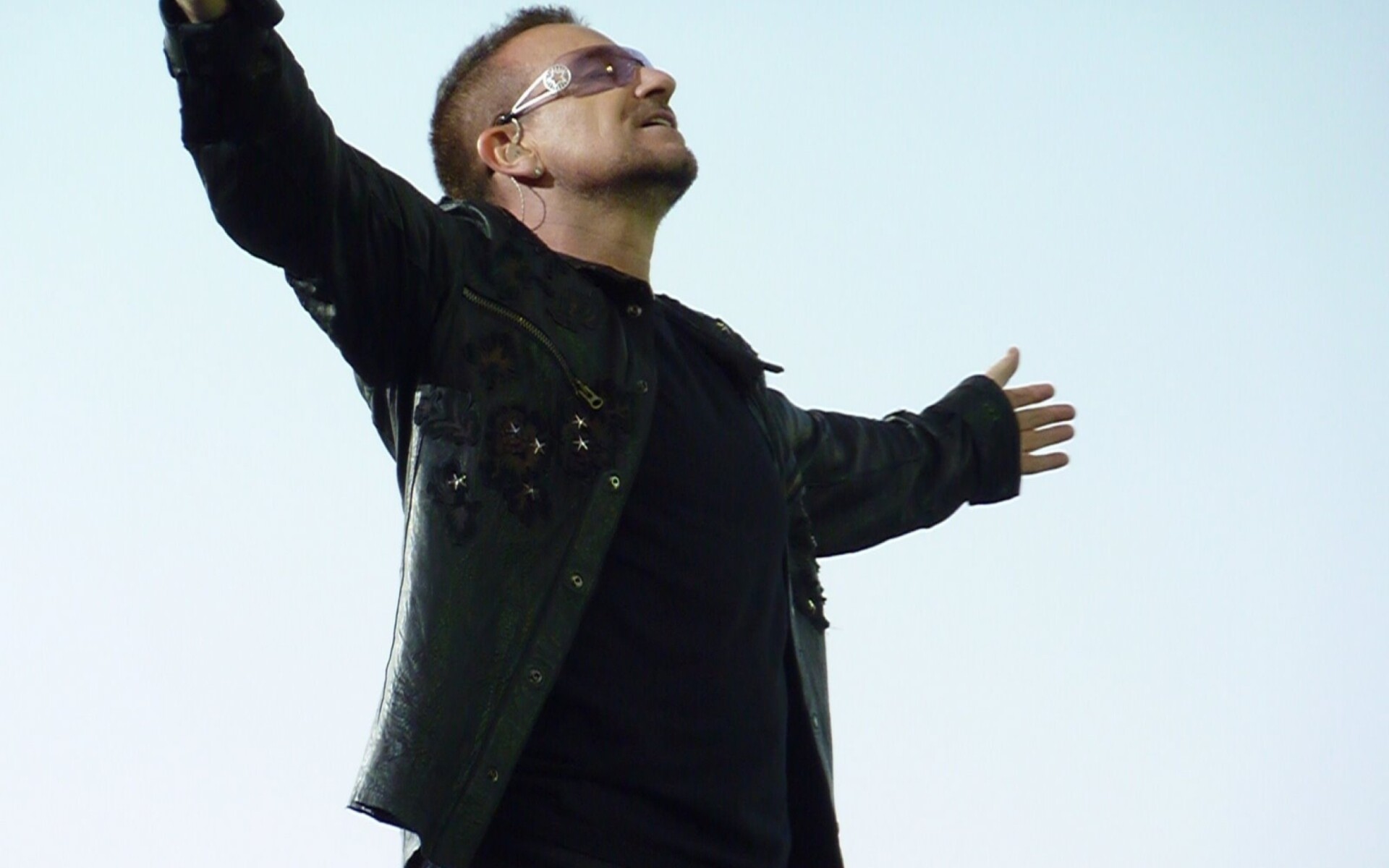 Bono U2 Wallpaper, Widescreen Display, Full HD Quality, Rock and Roll Vibe, 1920x1200 HD Desktop