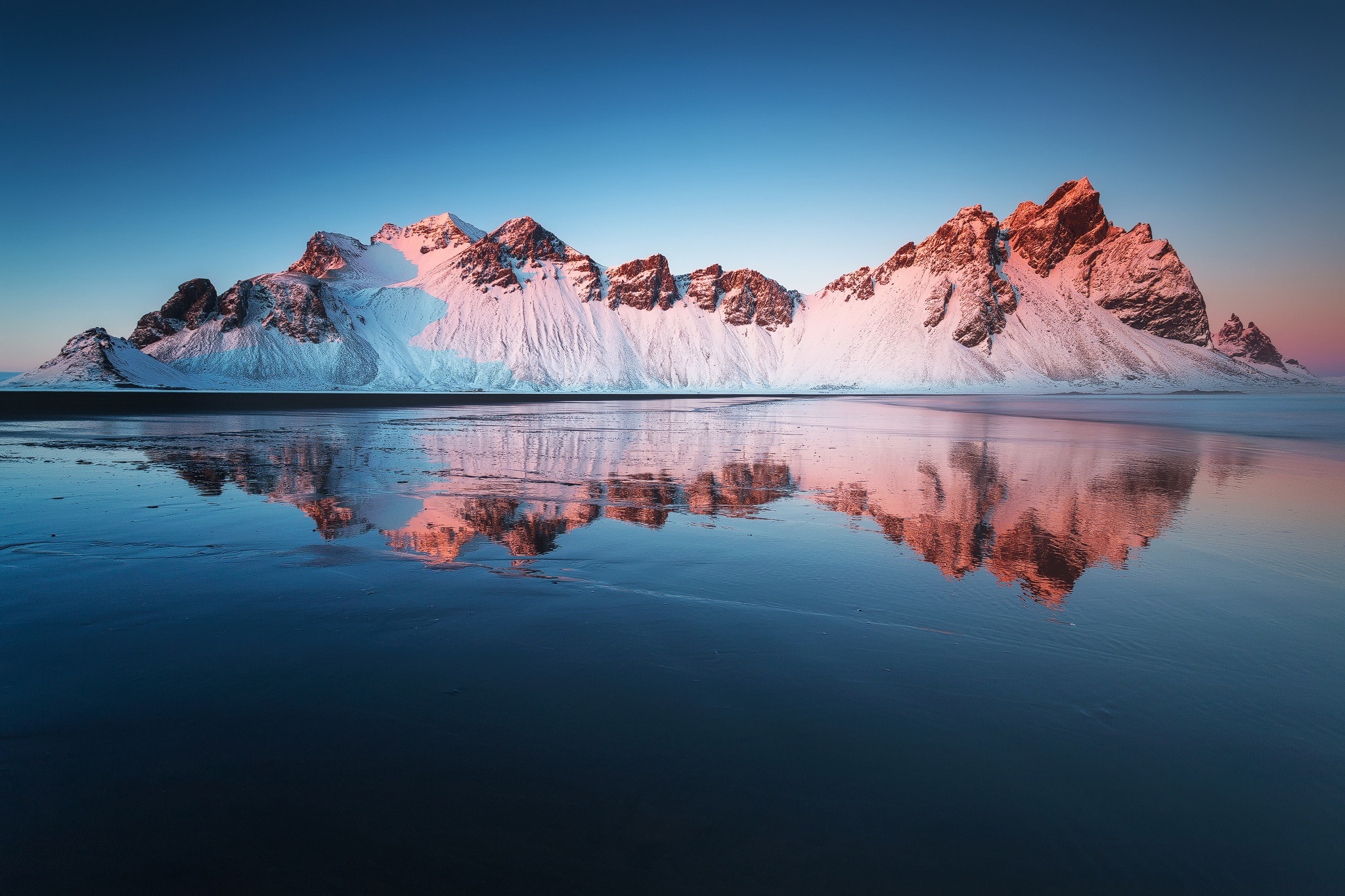 Vestrahorn mountain range, Stunning vistas, Immersive wilderness, Captivating landscape, 2050x1370 HD Desktop