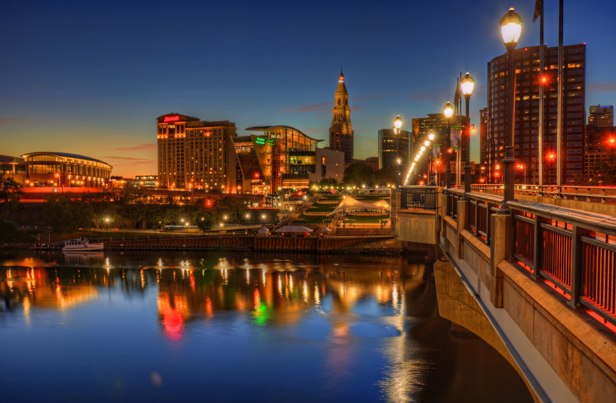 Hartford Skyline, Sunset, Skyrisecities, City view, 2050x1350 HD Desktop