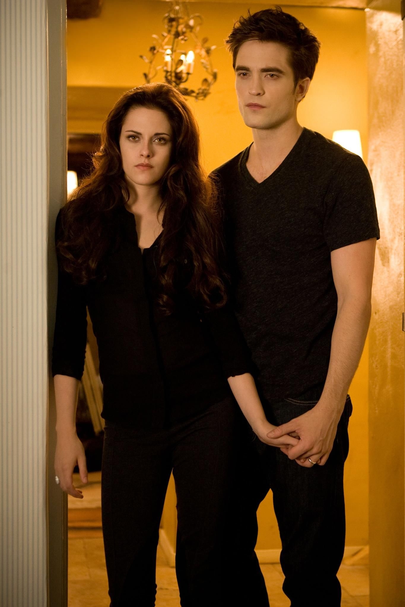 Twilight series, new still bd2, robert pattinson, twilight, 1370x2050 HD Phone