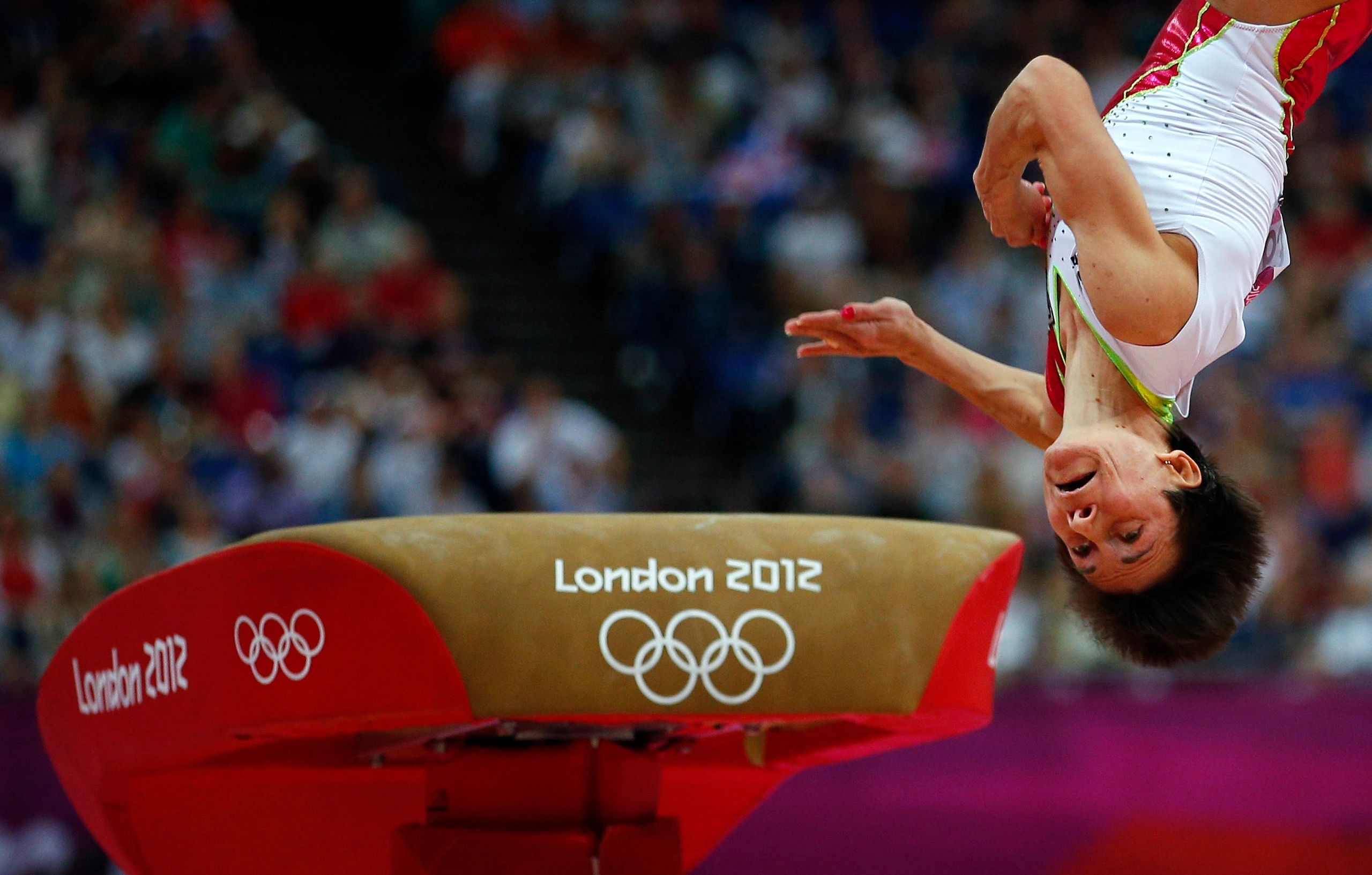 Vault gymnastics, Rio Olympics 2016, Athletes to watch, Summer Games, 2560x1640 HD Desktop