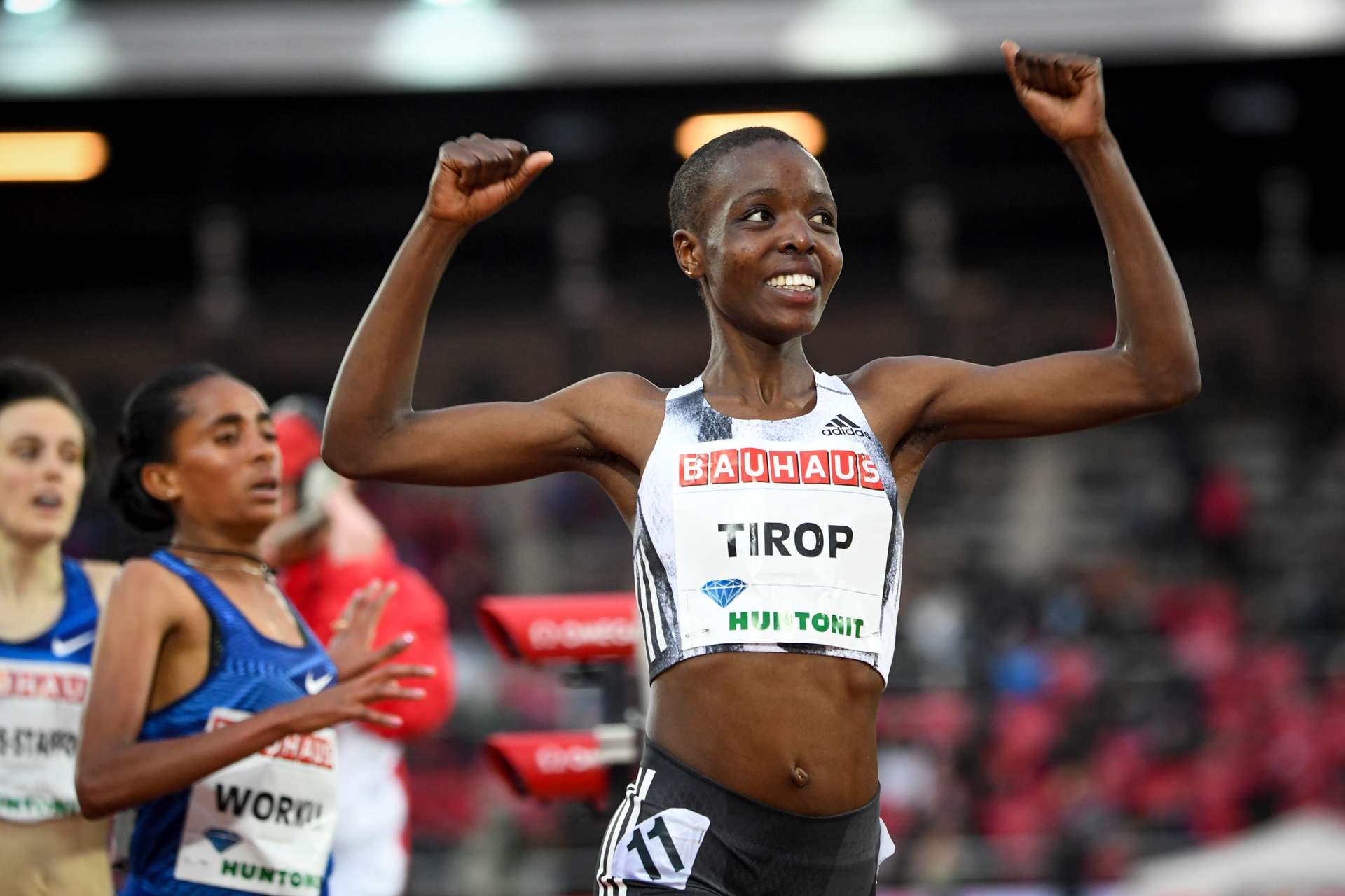 Agnes Tirop, Kenyan distance runner, Tragic demise, Home tragedy, 1920x1280 HD Desktop