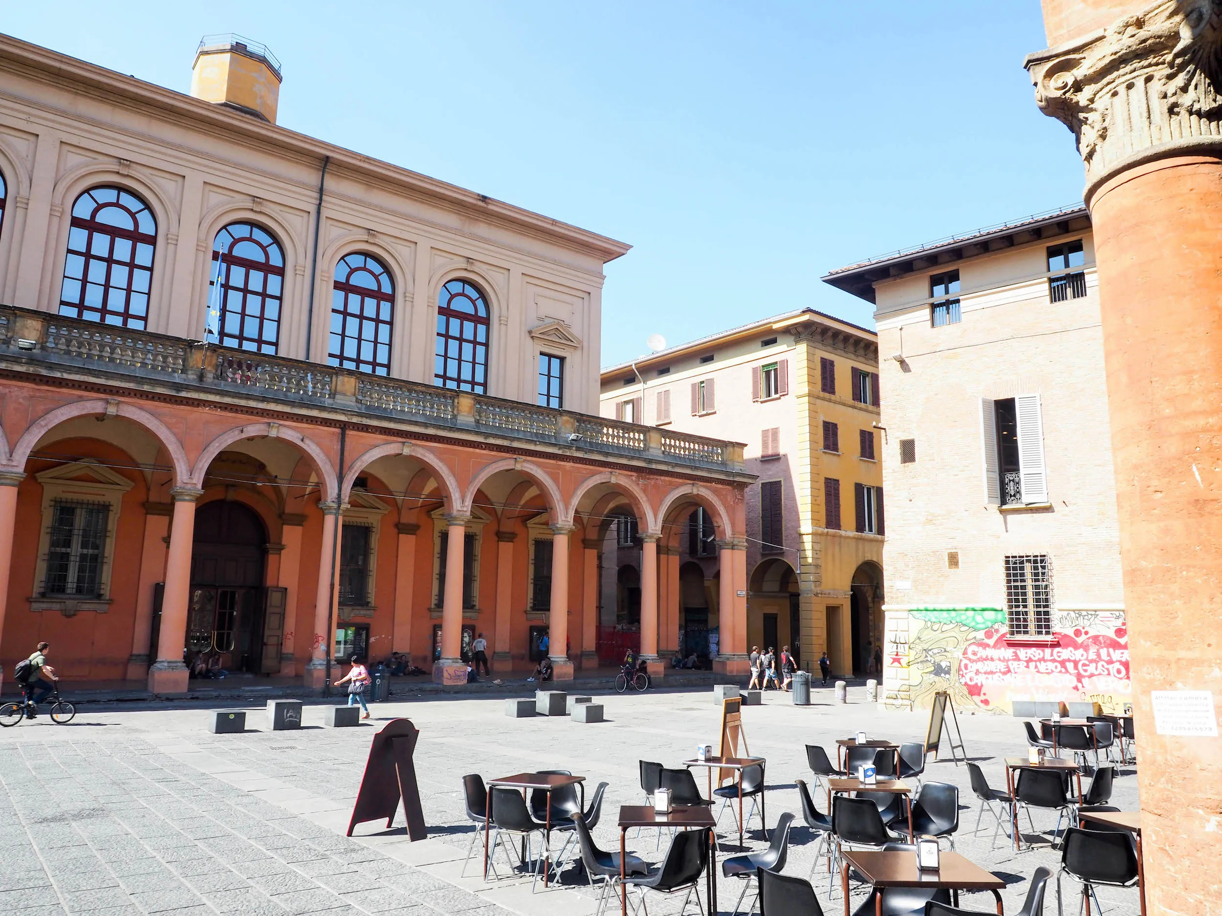 Bologna travel blog, Local perspectives, Hidden gems, Bohemian exploration, 2500x1880 HD Desktop