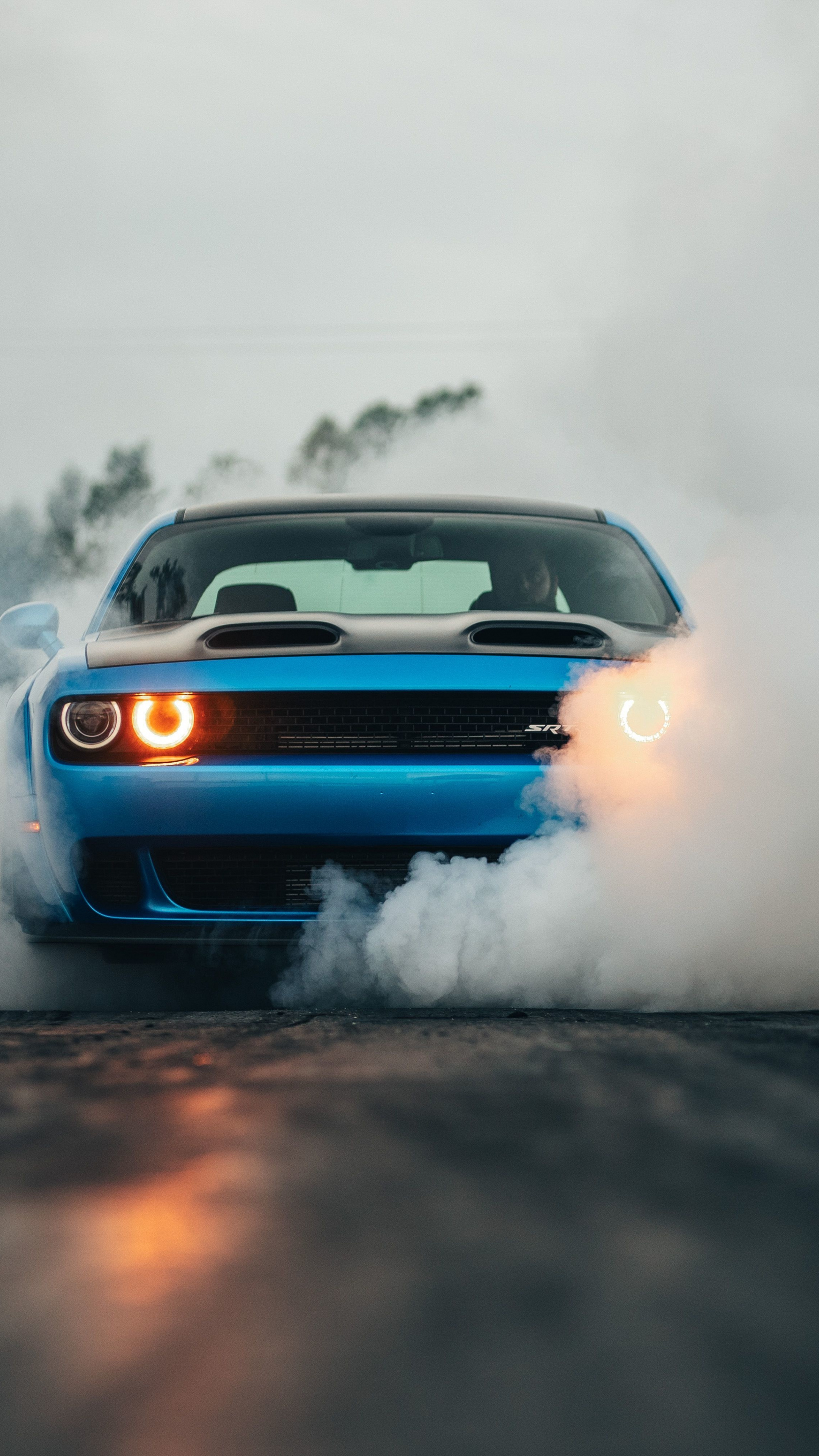 Dodge Challenger SRT Hellcat, Tire smoke burnout, Amber halo headlights, 4K Phone wallpaper