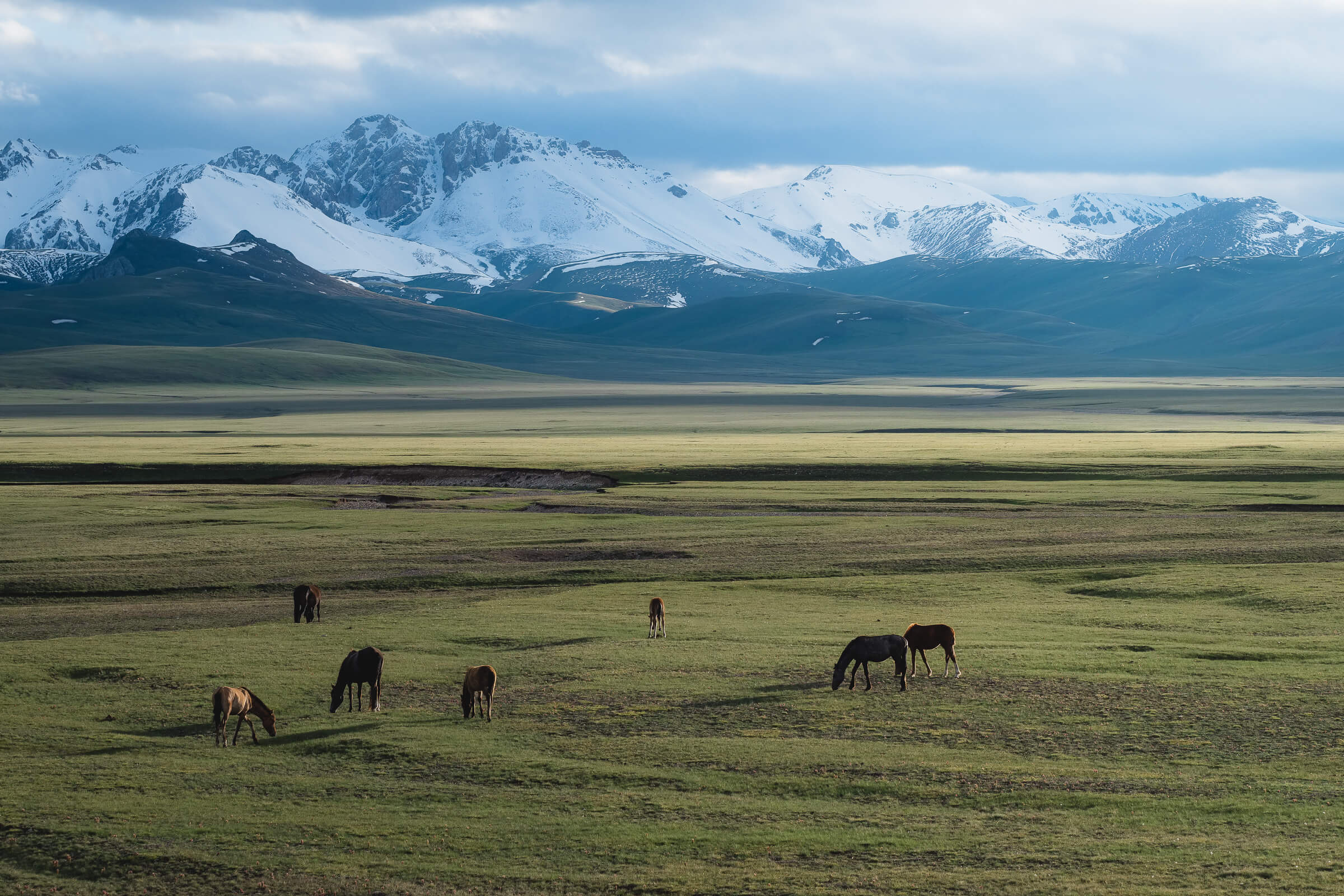 Epic places, Visit in Kyrgyzstan, Where to go, 2022, 2400x1600 HD Desktop