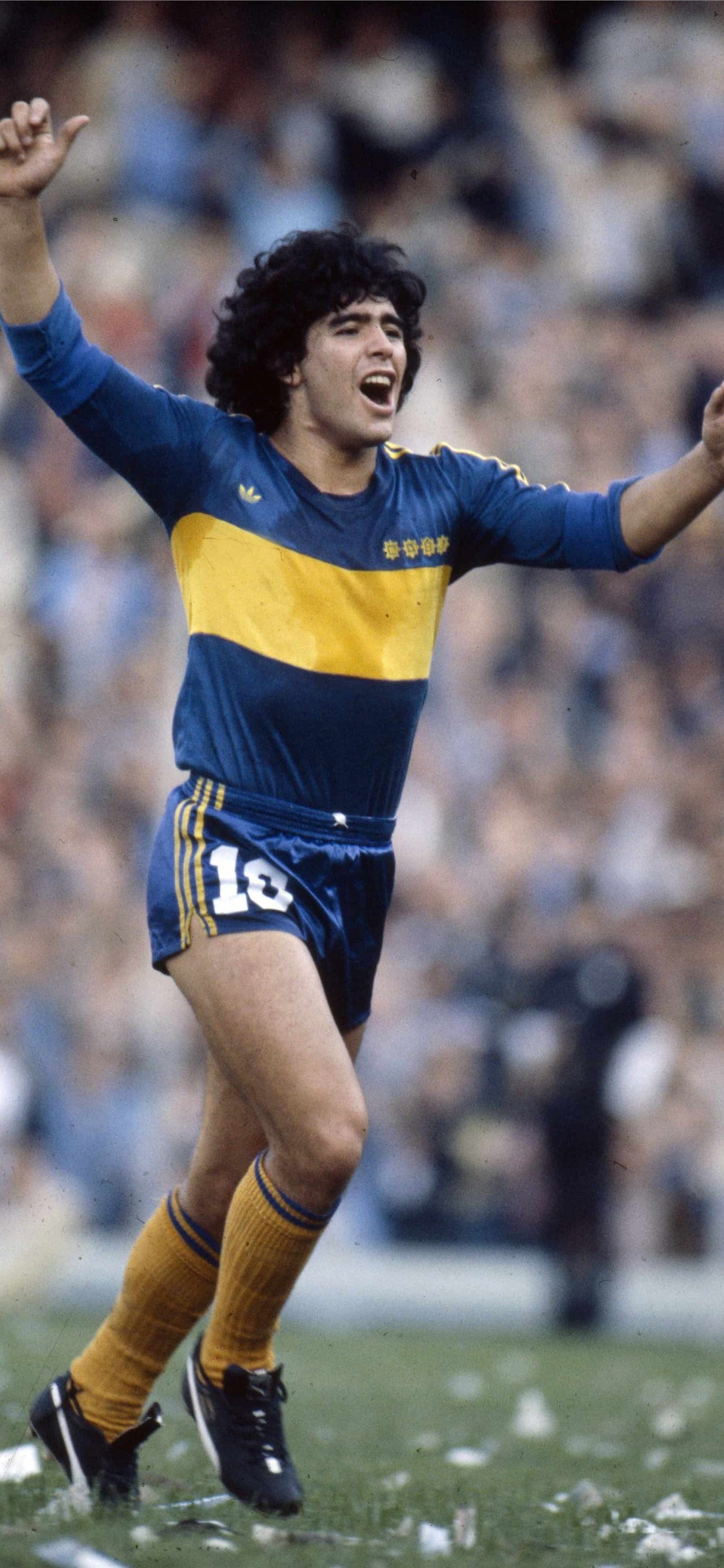 Boca Juniors, Diego Maradona Wallpaper, 1290x2780 HD Phone