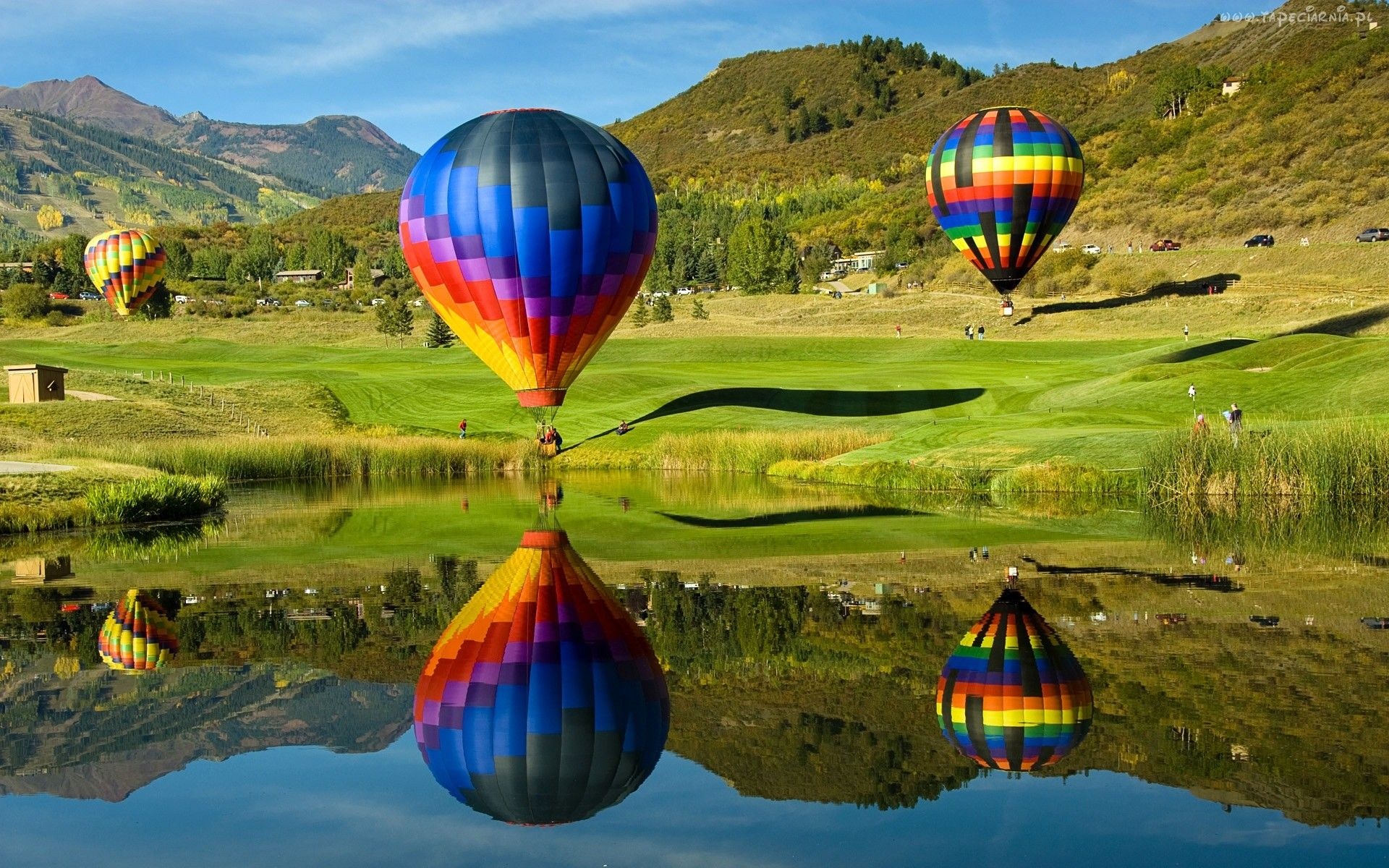 Air Sports, Gry kolorowe balony, Woda odbicie, Nature wallpaper, 1920x1200 HD Desktop