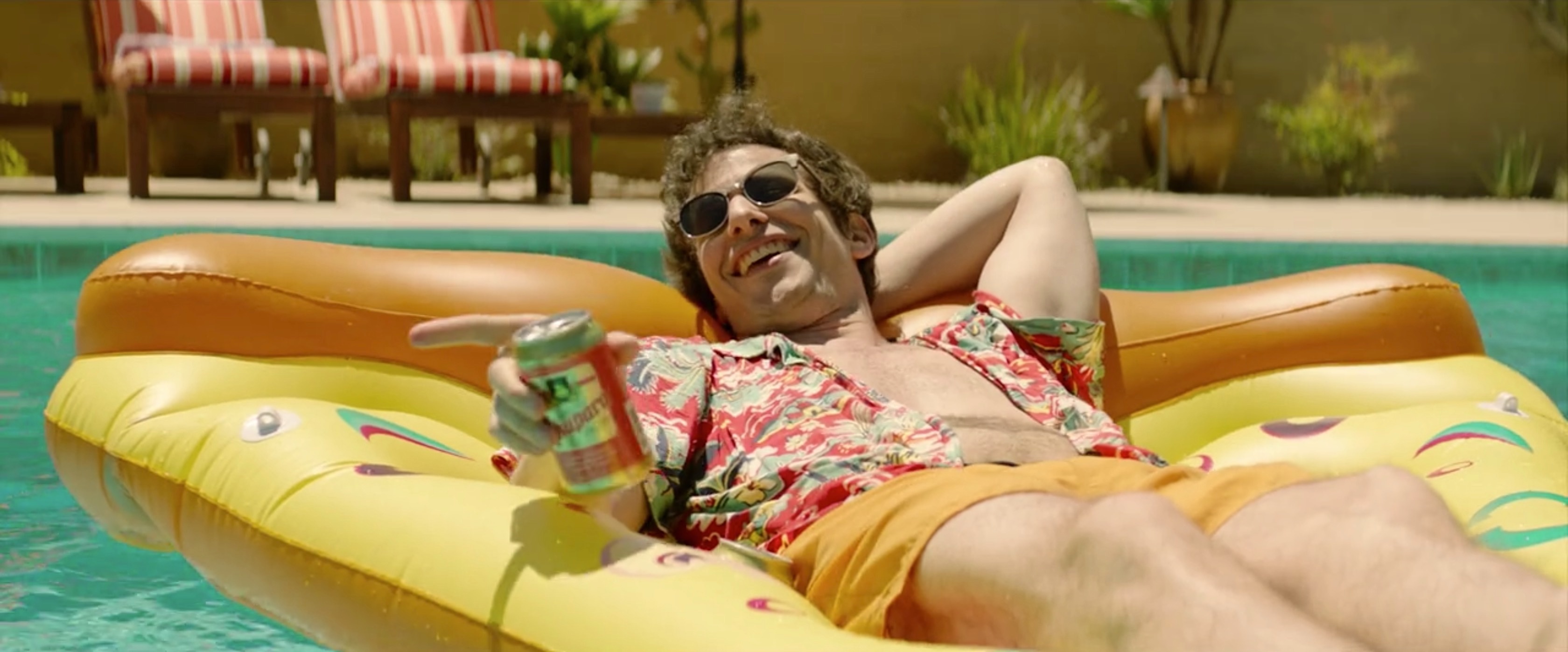 Palm Springs film, Andy Samberg, Aloha shirt, Fashion inspiration, 3360x1400 Dual Screen Desktop