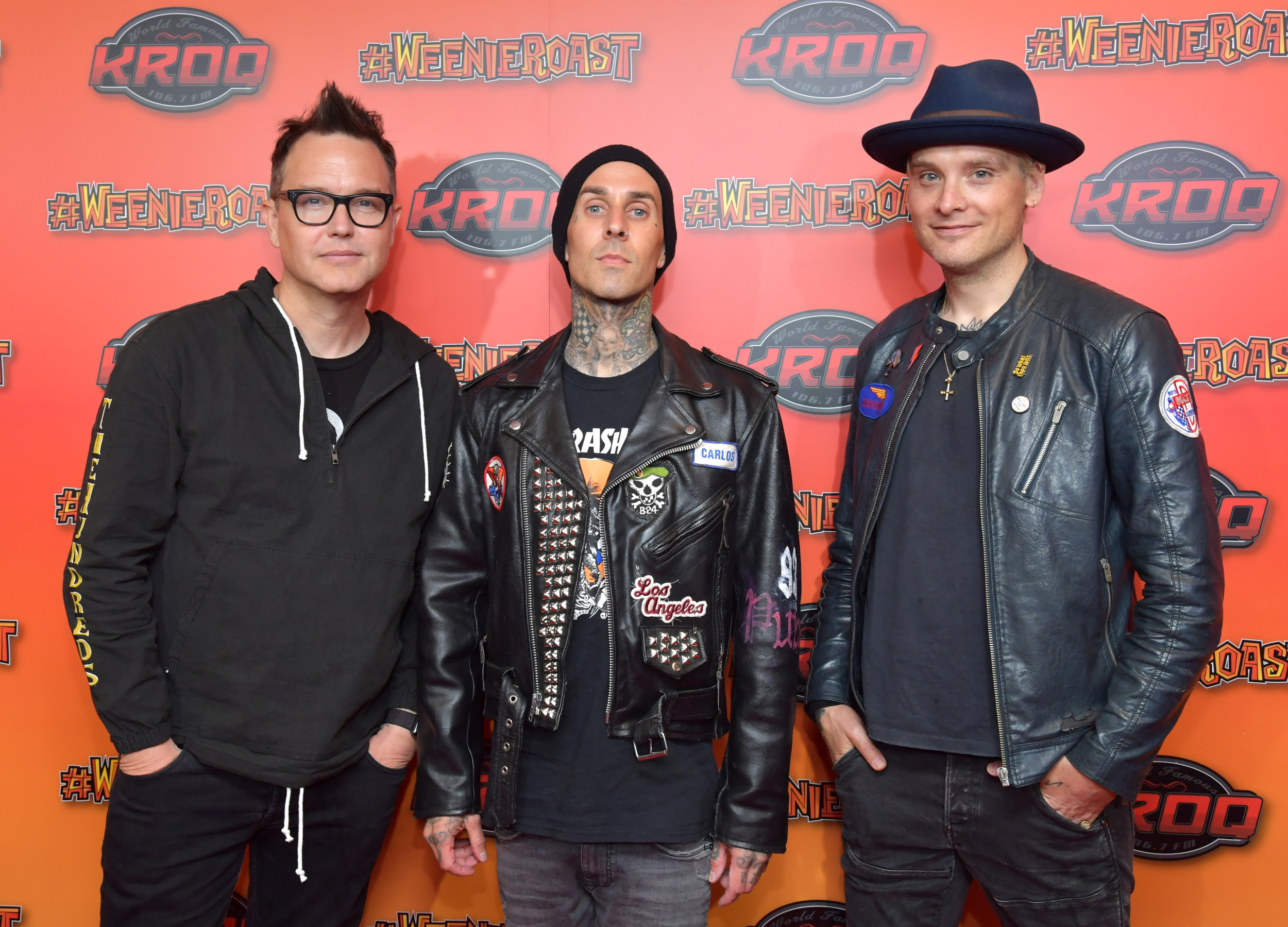 Matt Skiba, Cancer diagnosis support, Mark Hoppus and bandmates, 2500x1800 HD Desktop