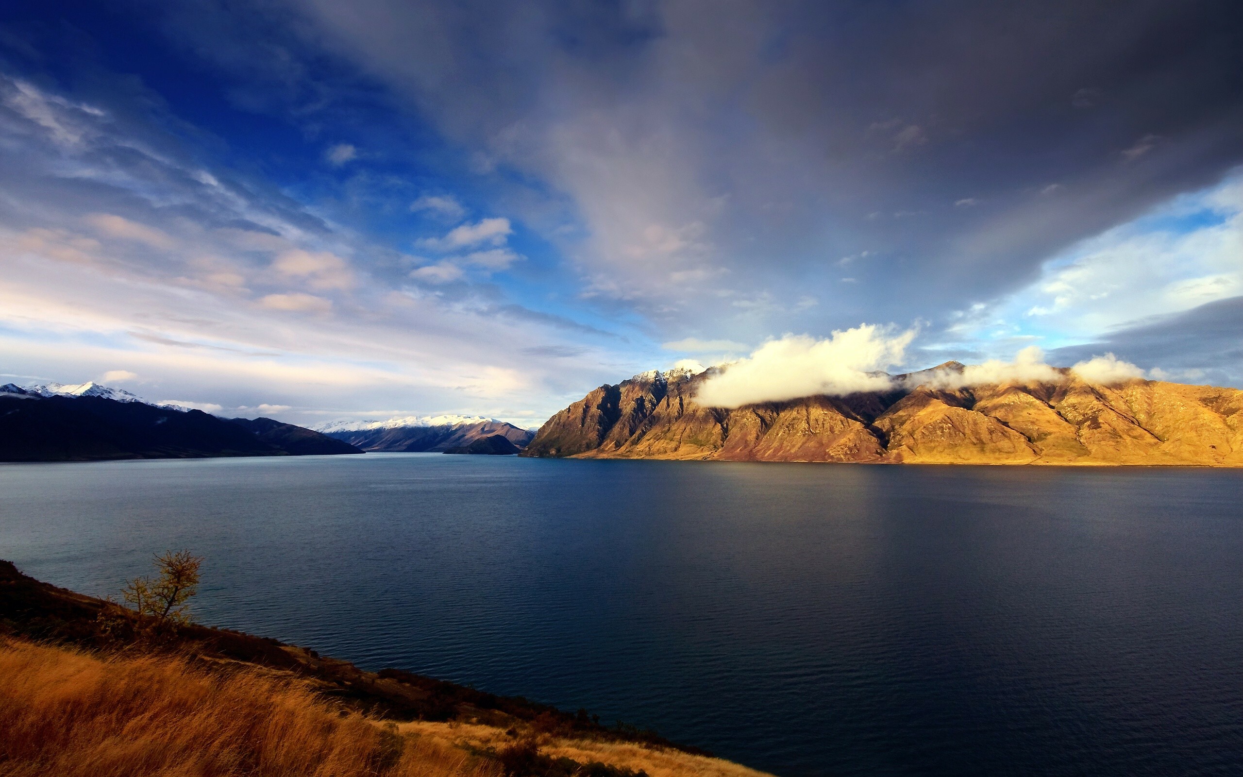 Lake Hawea, New Zealand Wallpaper, 2560x1600 HD Desktop