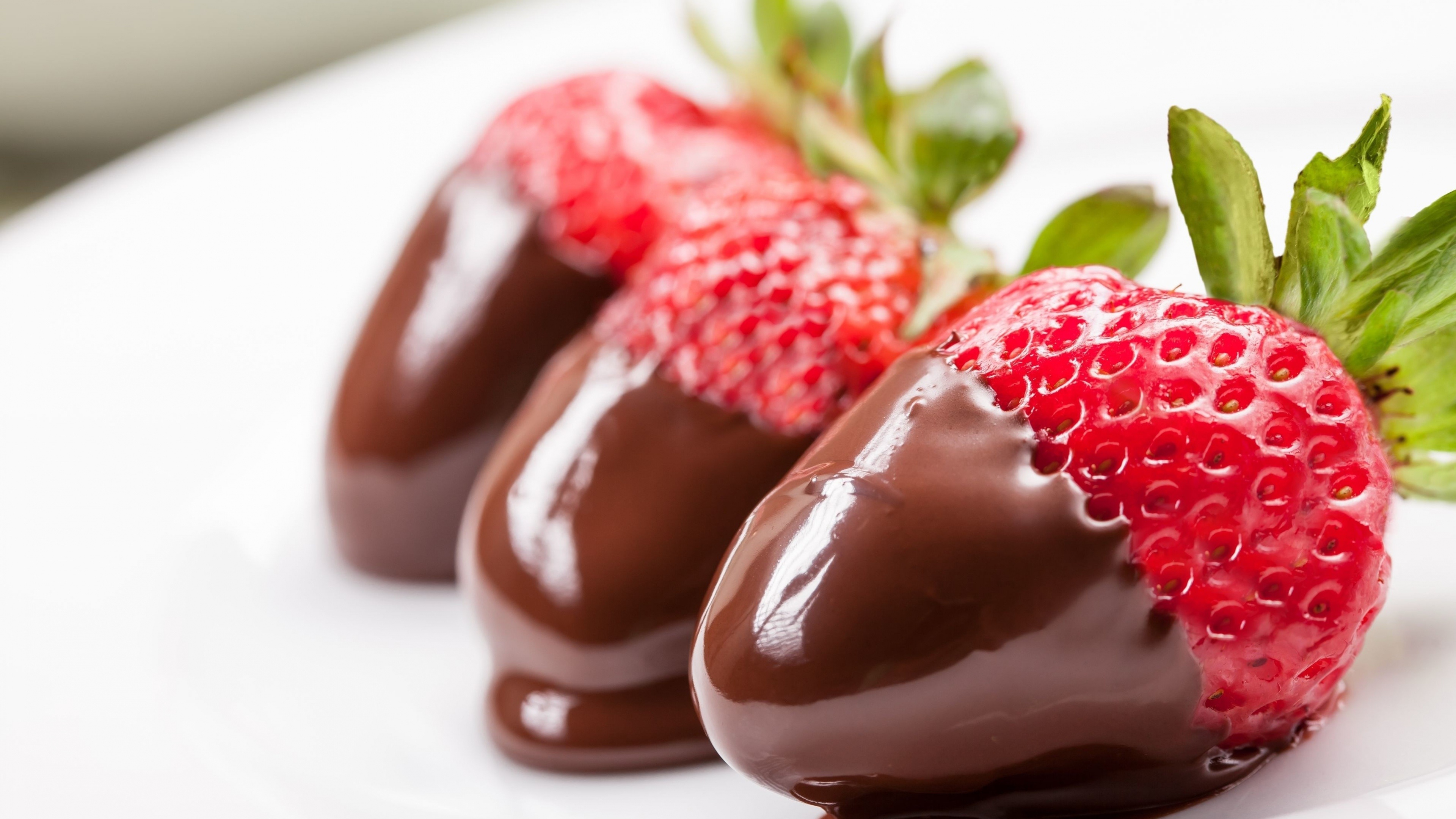 Decadent dessert, Chocolate covered, Tempting treat, Mouthwatering, 3840x2160 4K Desktop