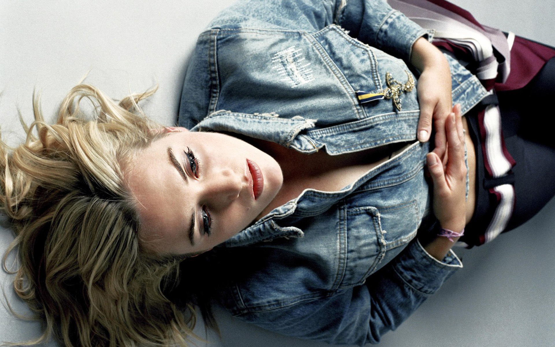 Kate Winslet, HD wallpaper, Iconic actress, Celebrity background, 1920x1200 HD Desktop